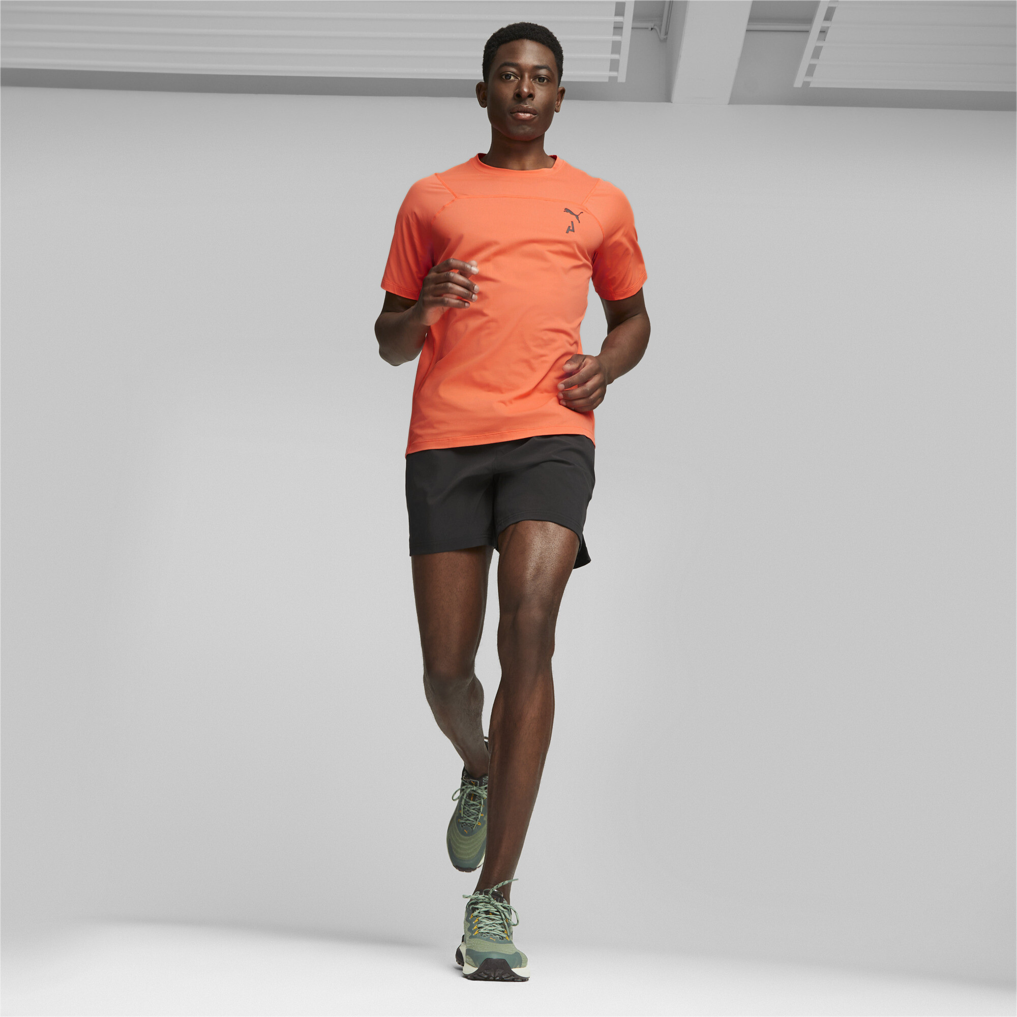 Men's PUMA SEASONS CoolCELL Trail Running T-Shirt In Orange, Size Small