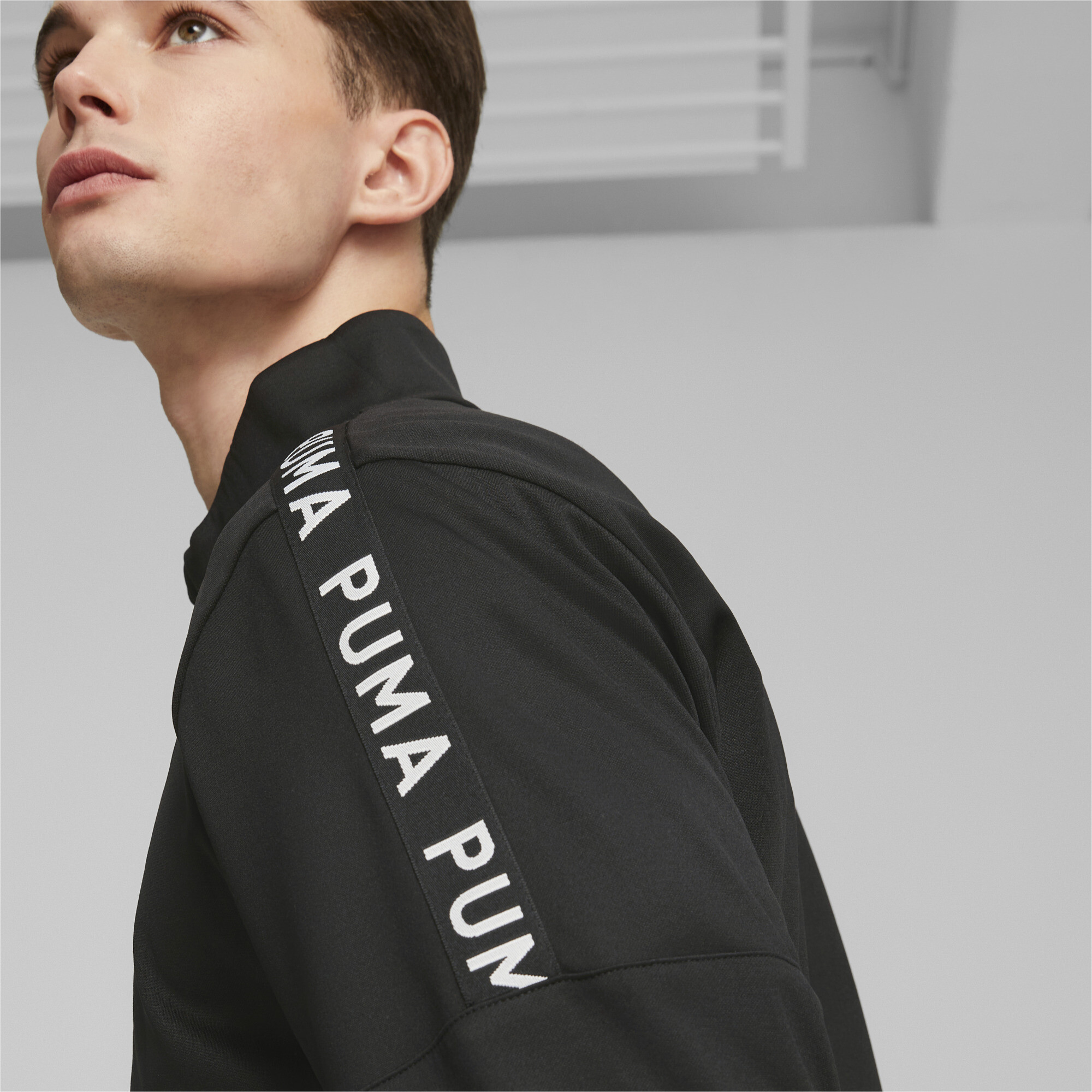 Men's PUMA Fit Light PWRFLEECE Full-Zip Training Jacket Men In Black, Size XS
