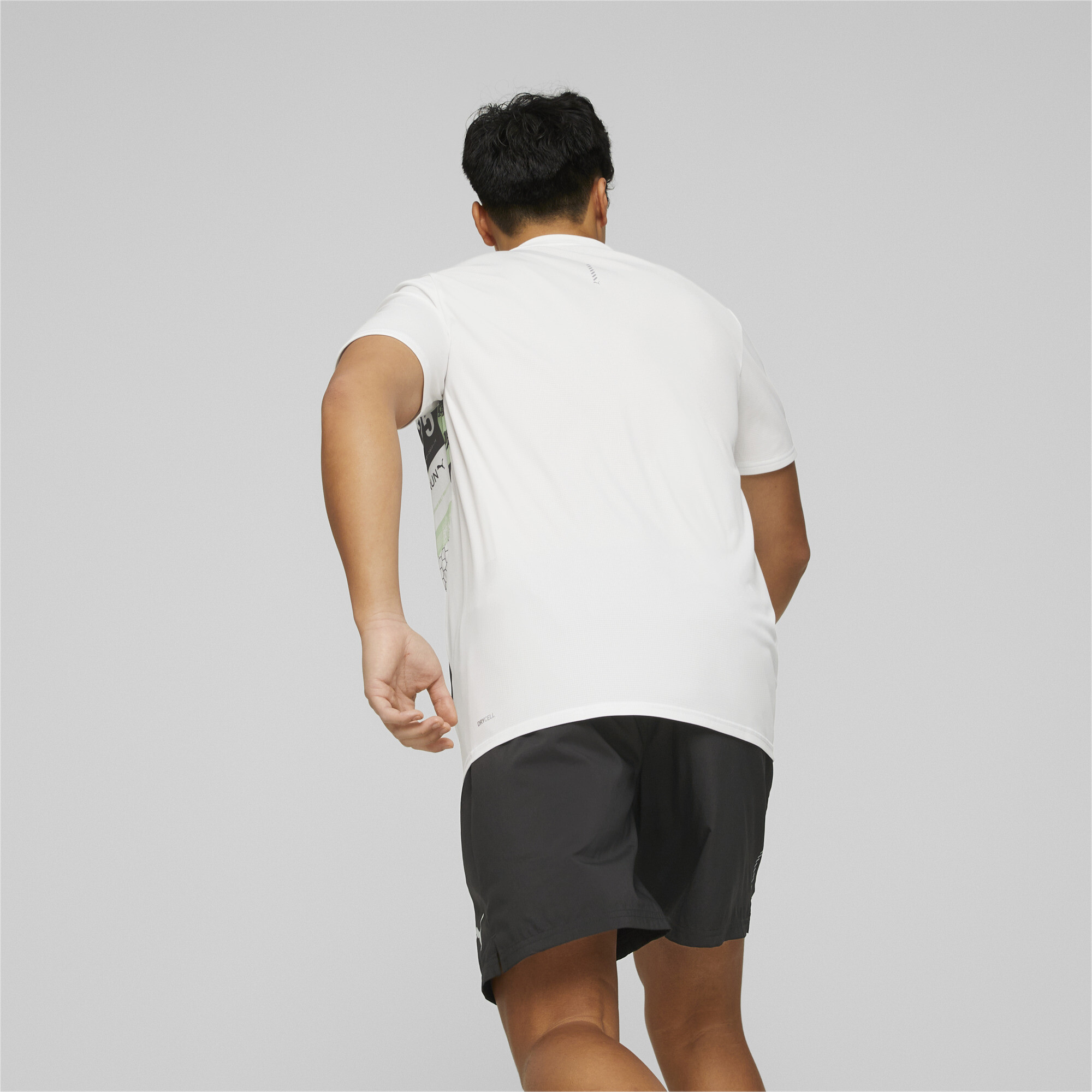 Men's PUMA Run Favourite Printed Running T-Shirt Men In White, Size XS, Polyester