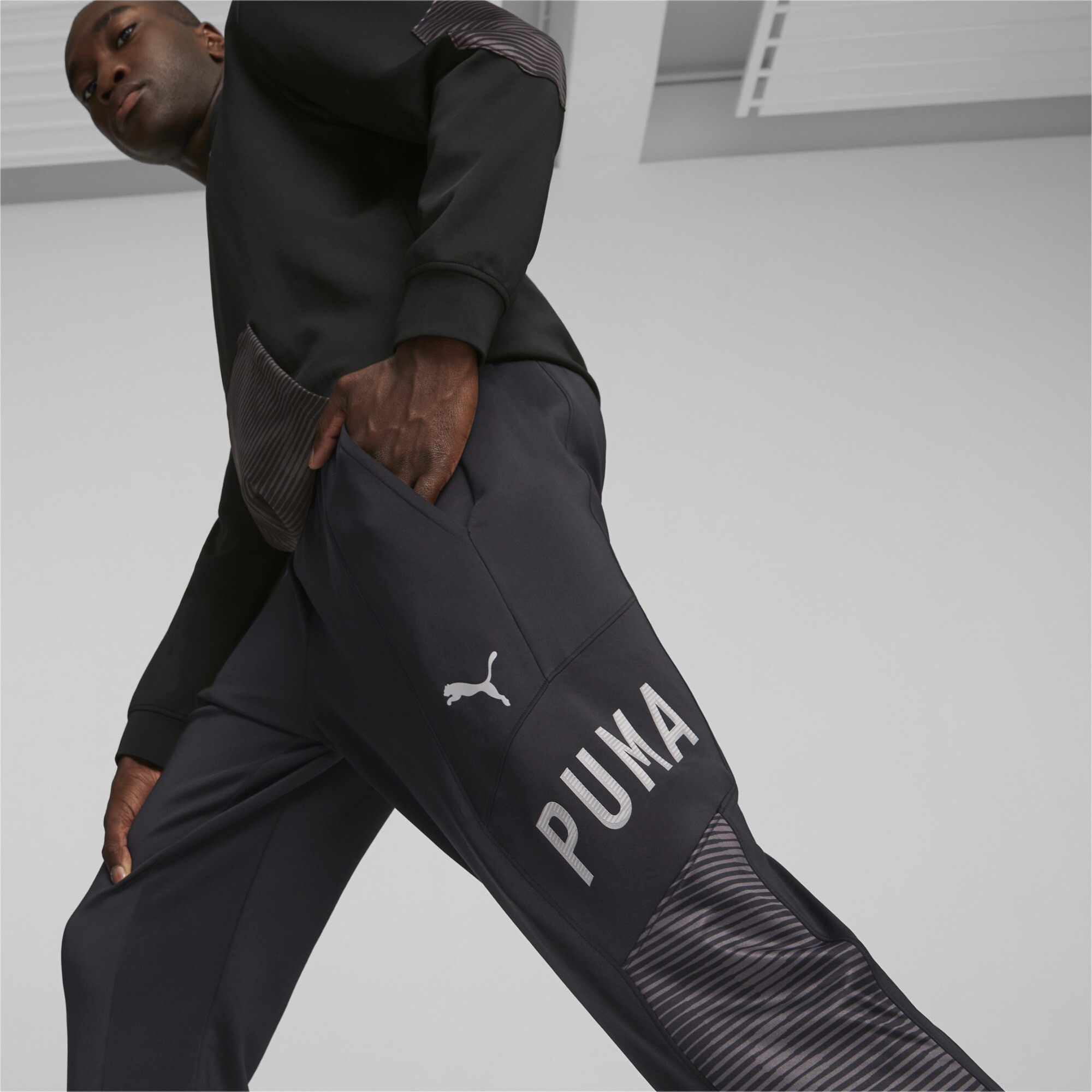 Men's PUMA Concept Hyperwave Training Joggers Men In Black, Size Medium