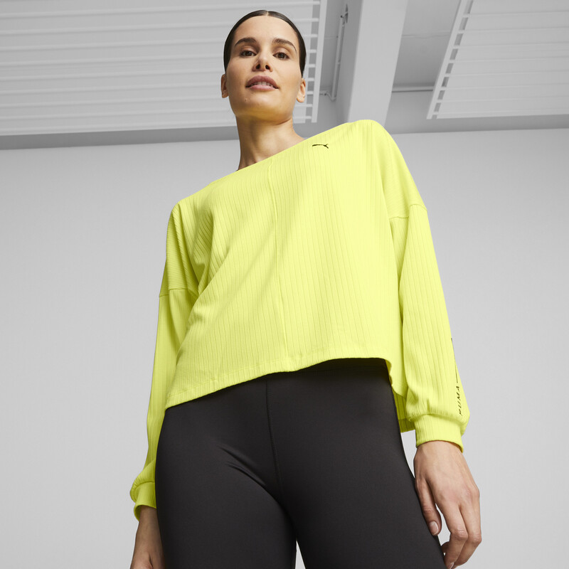 Women's PUMA STUDIO UNWIND Long Sleeve Training T-shirt in Yellow size M