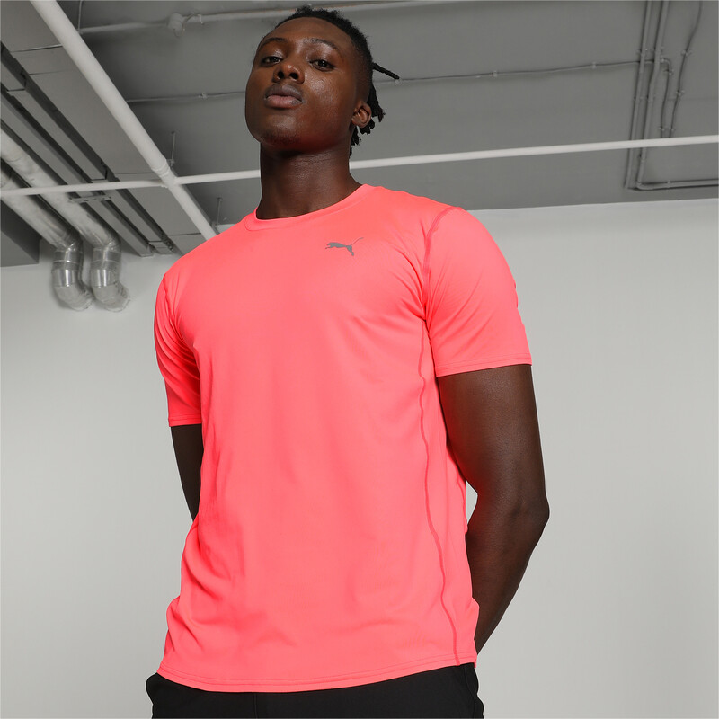 Men's PUMA Run Cloudspun Crew Neck T-shirt in Pink size S