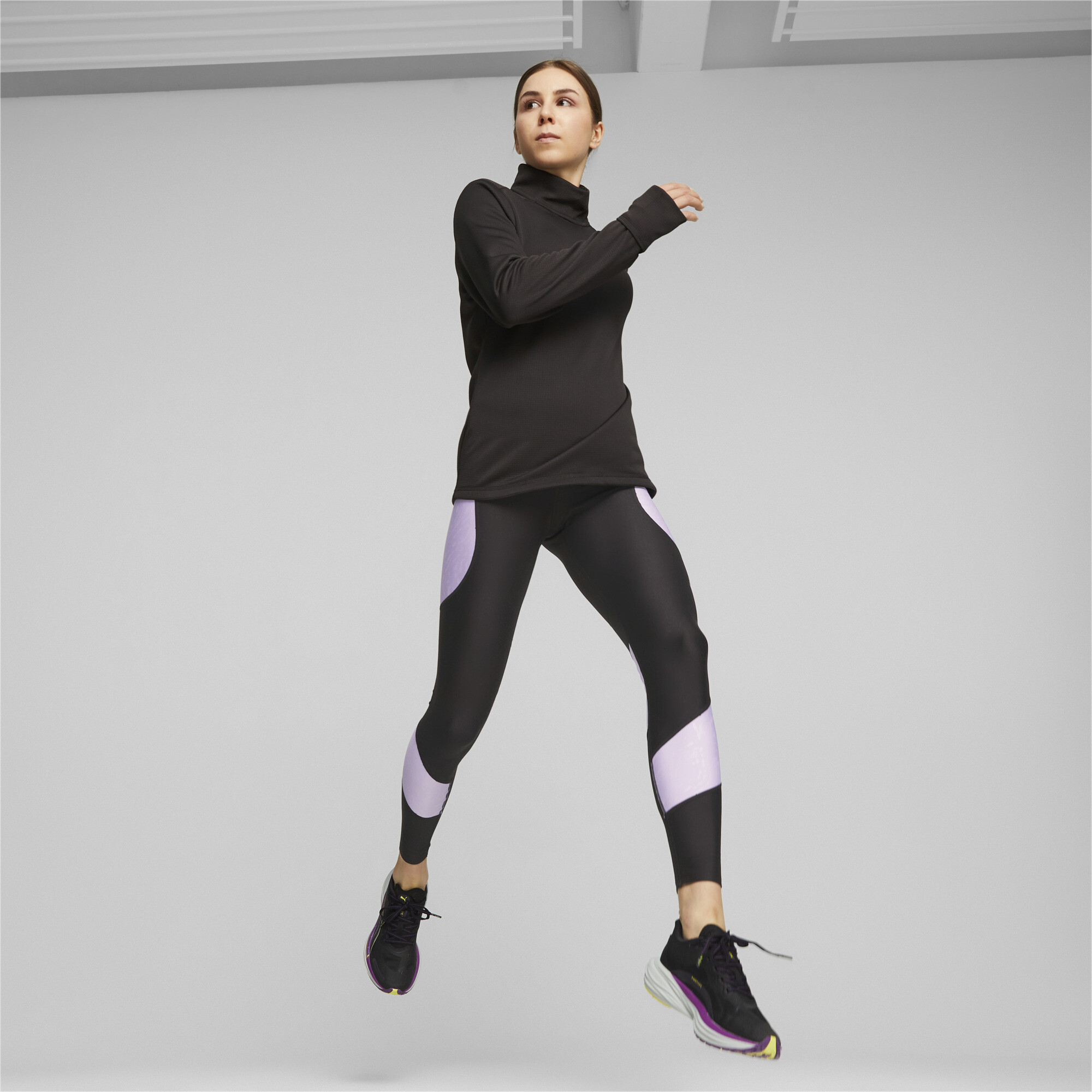 Women's PUMA Micro Fleece Running Pullover In Black, Size Medium