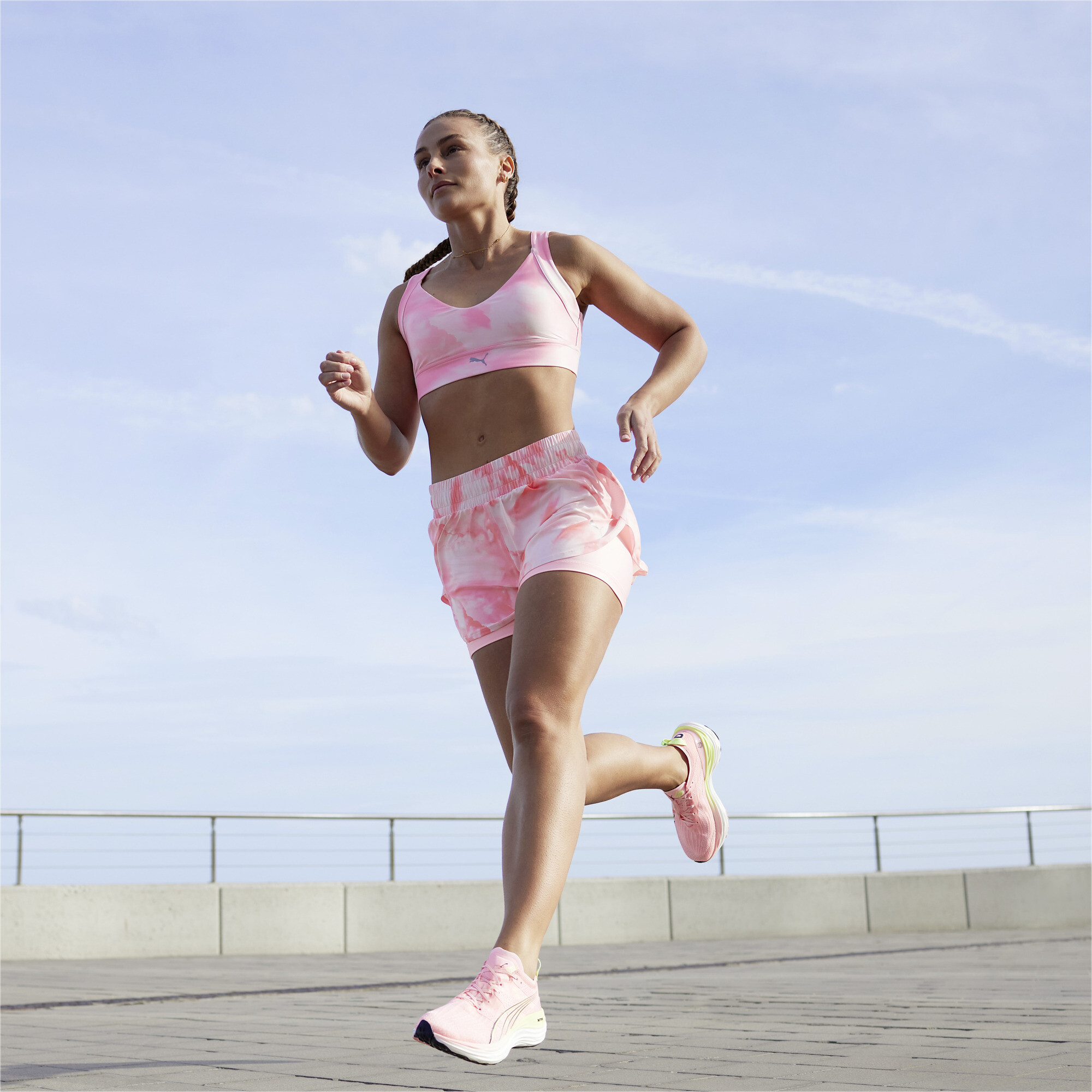 Women's PUMA Ultraweave 2-in-1 Running Shorts Women In Pink, Size Large