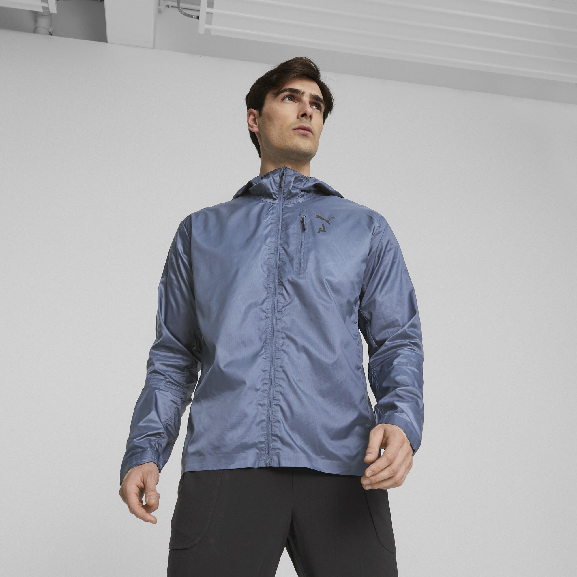 SEASONS Men s Lightweight Running Jacket blue PUMA