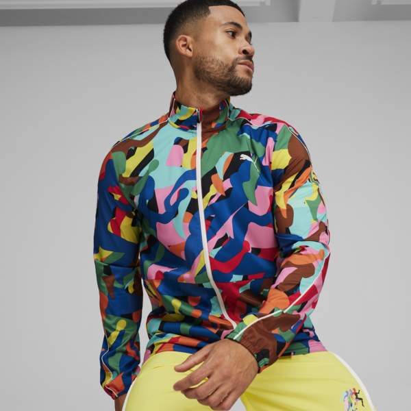 Campera de running PRIDE Favourite para hombre, Pop Red-multi color AOP, large-ARG