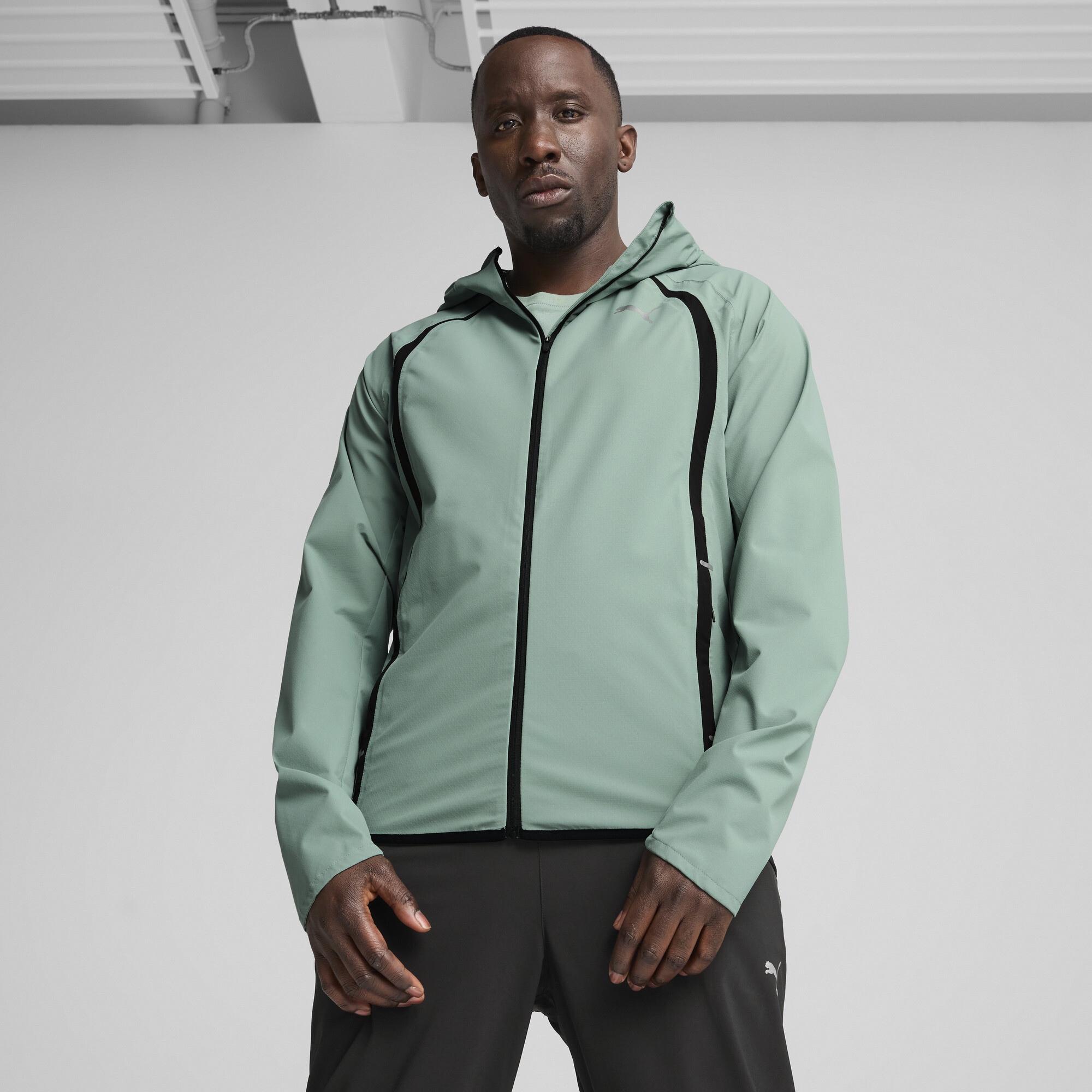 Puma Run Ultwve Raincell Jacket M In Green