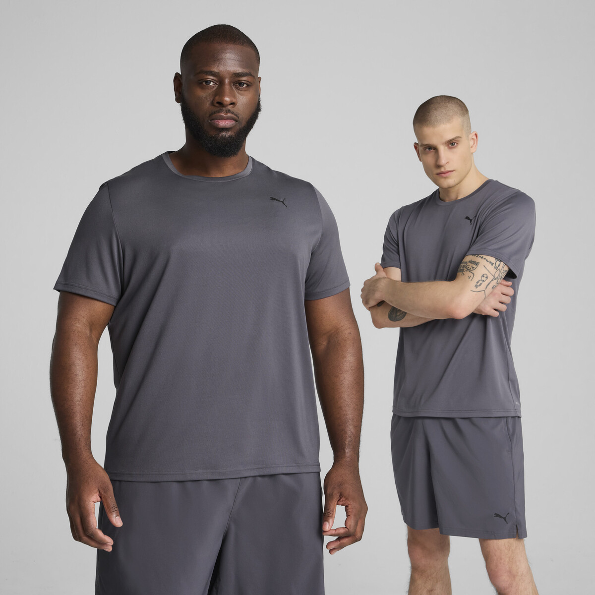 TAD ESSENTIALS Solid Cat T-Shirt Men in Galactic Gray by PUMA, Small