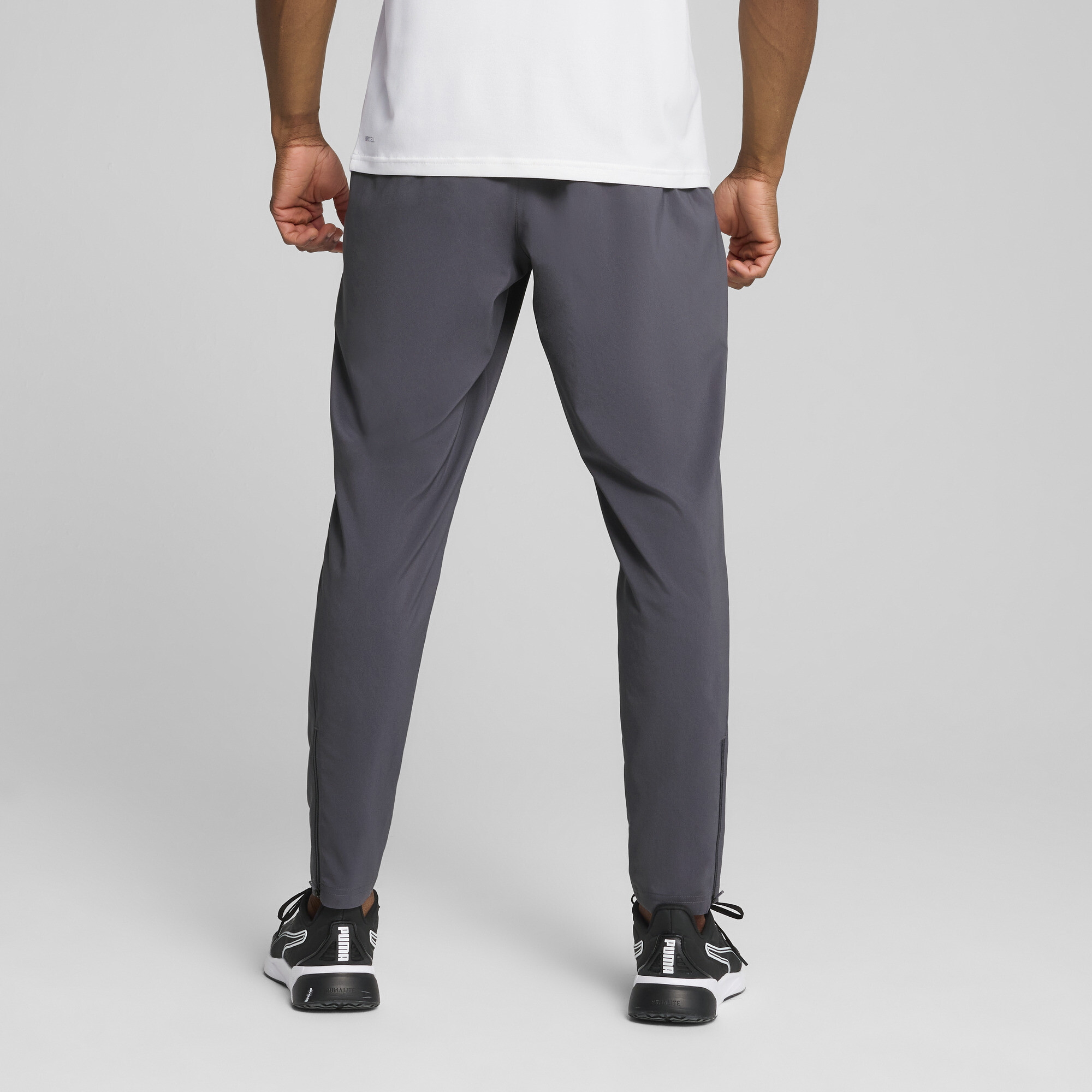 PUMA TAD ESSENTIALS geweven tapeRood broek voor Heren, Grijs, Maat M thumbnail 3