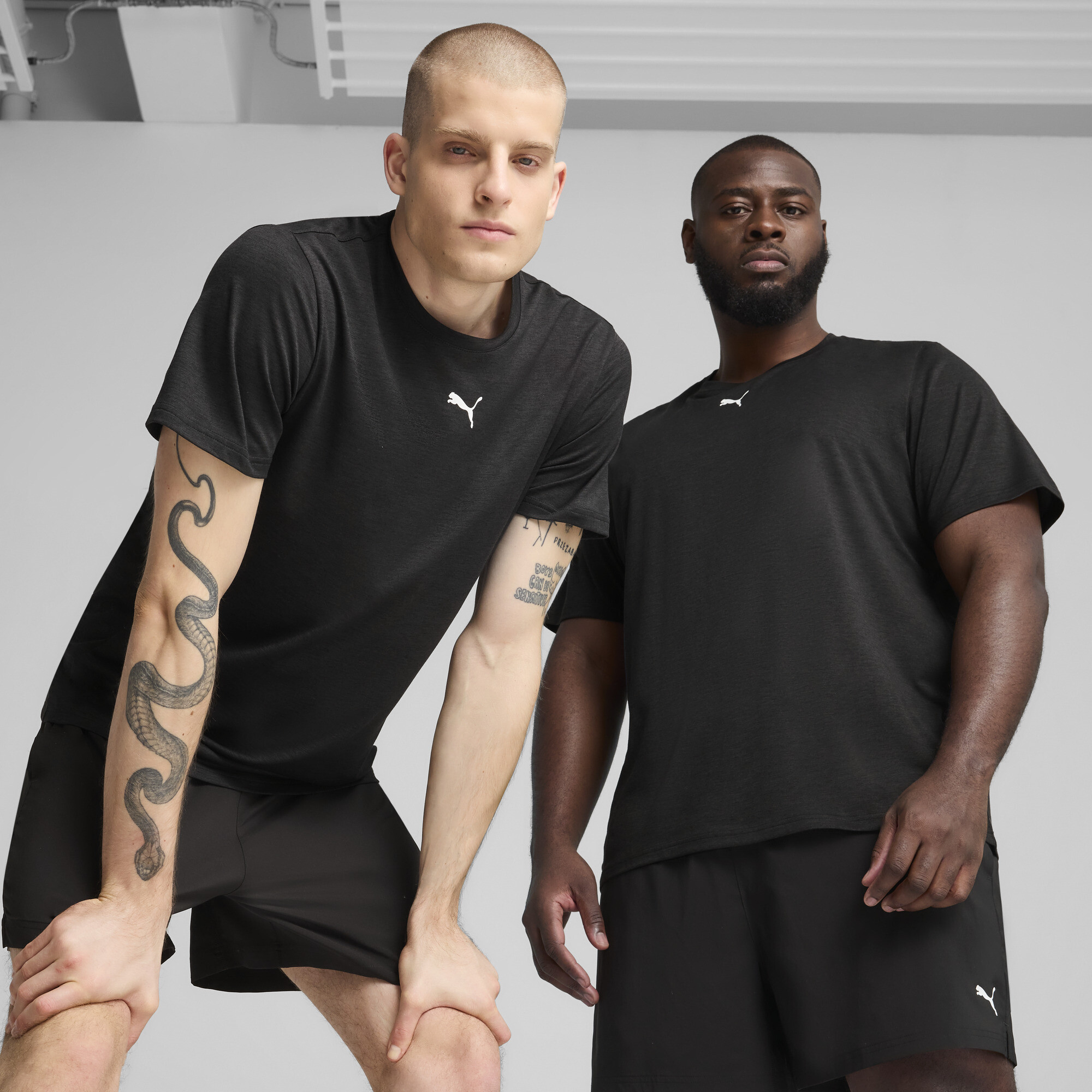 Polera Tad Essentials Heather Cat para Hombre | Negro | Puma