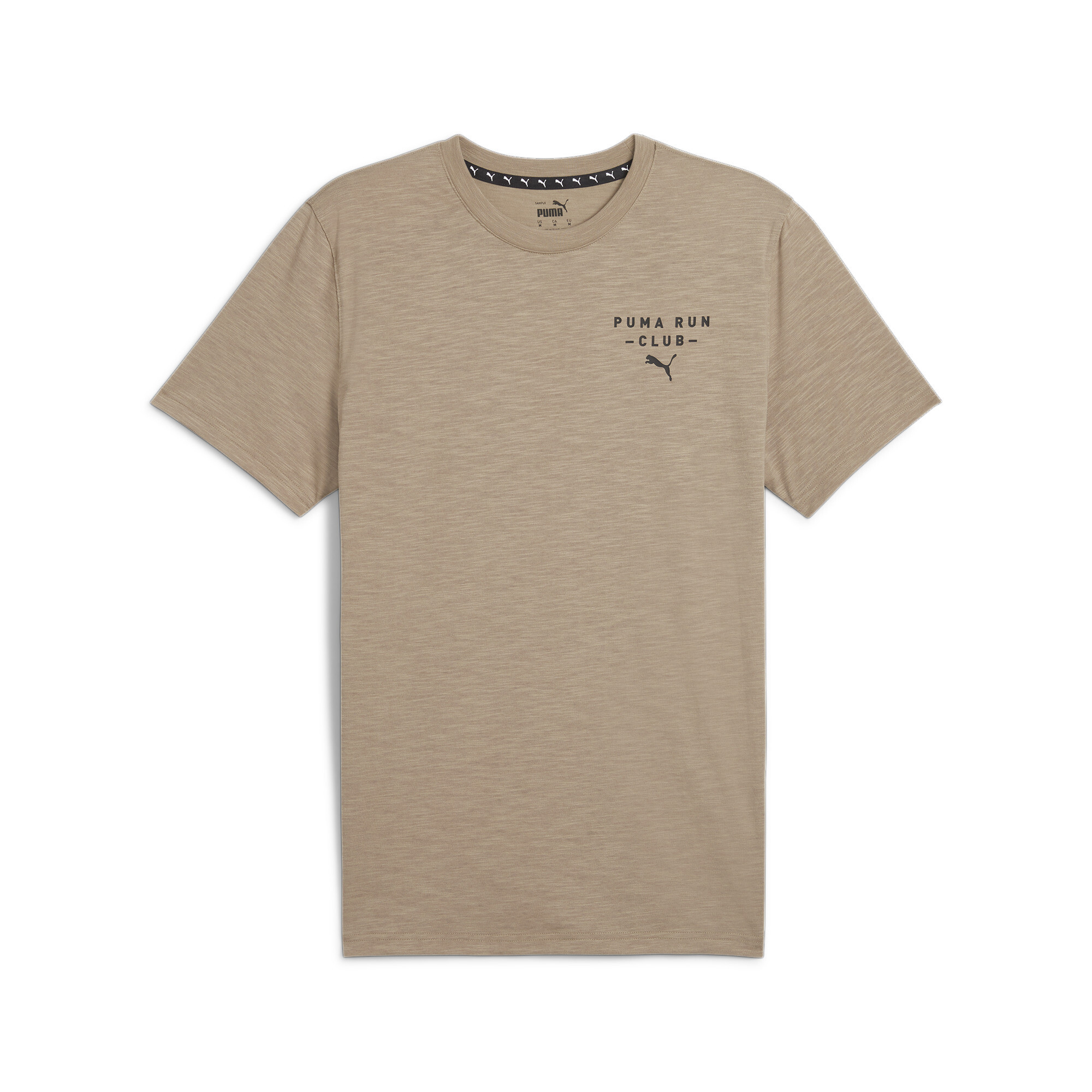 商品情報ランニングにおすすめなランクラブ半袖Tシャツです。左胸にはプーマランクラブのロゴとプーマキャットを配置しました。柔らかい生地感でランニングや運動時にも着心地の良さを提供します。[素材]本体:ポ