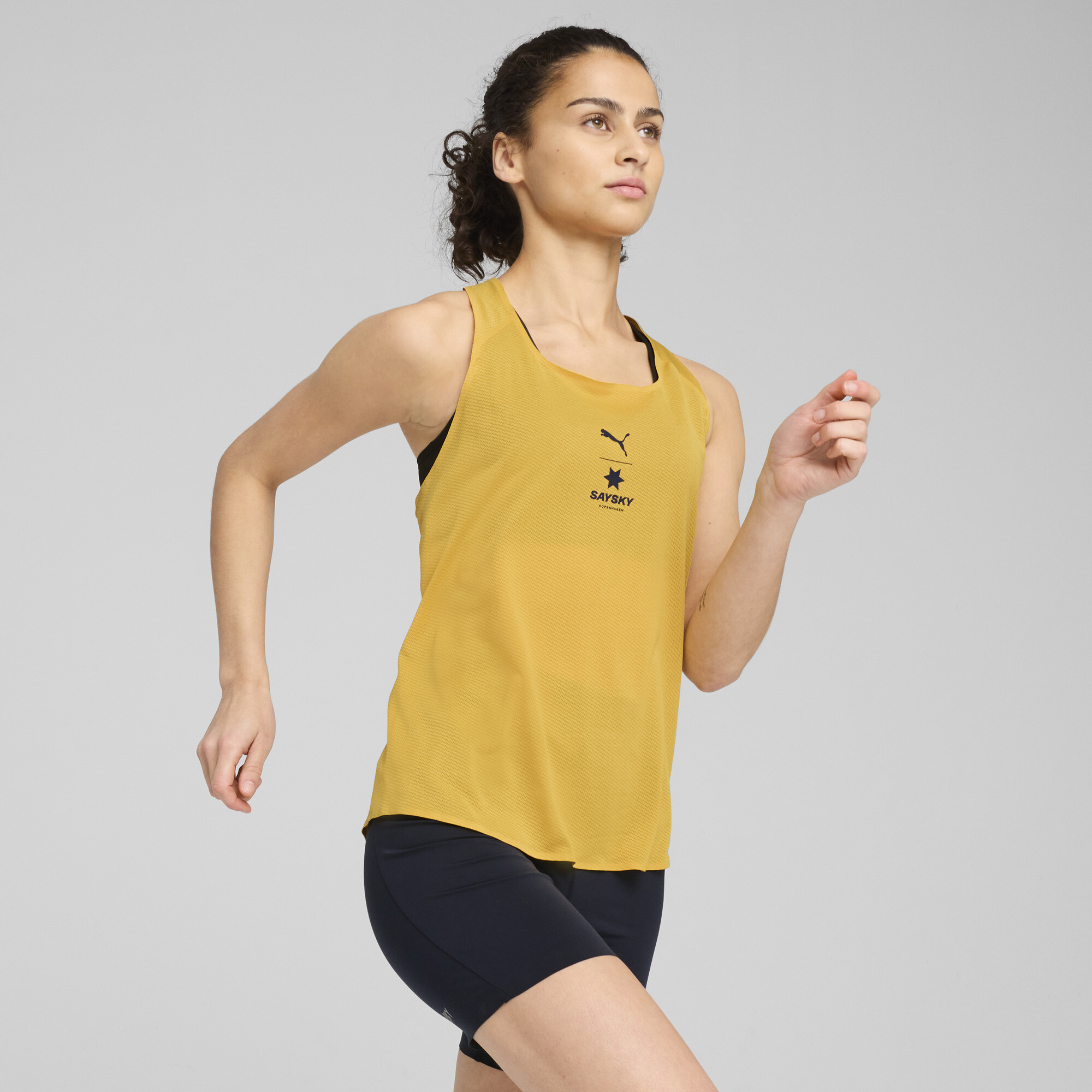 Puma x SAYSKY Singlet Damen | Archive Gold | Größe: S