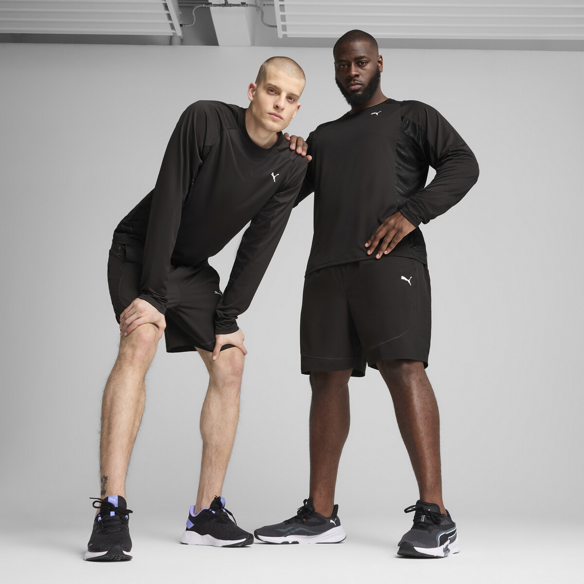 "PUMA FLEX 7"" Woven Shorts Men in Black, XS"