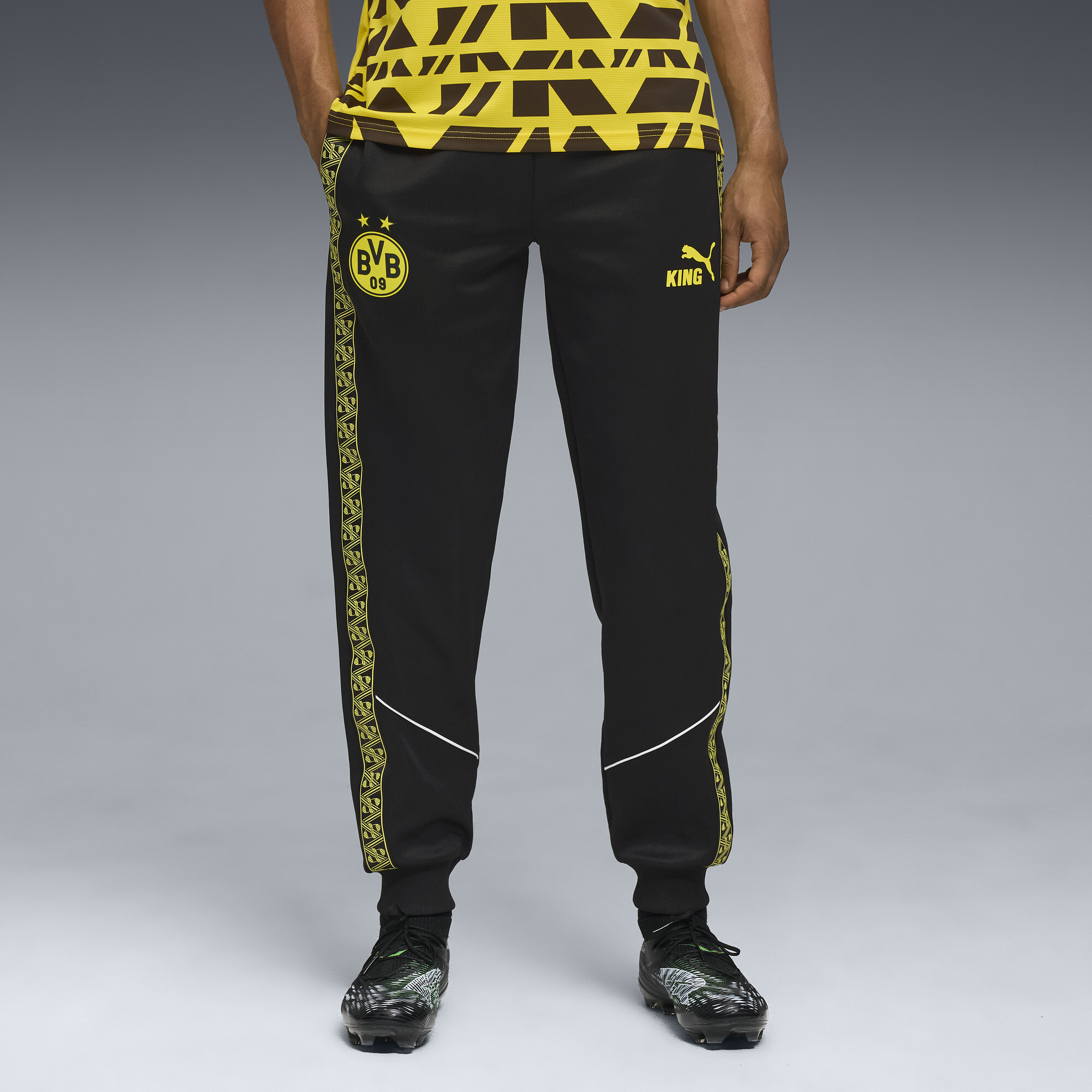 PUMA Borussia Dortmund KING Anthem broek voor Heren, Zwart/Geel, Maat M thumbnail 6