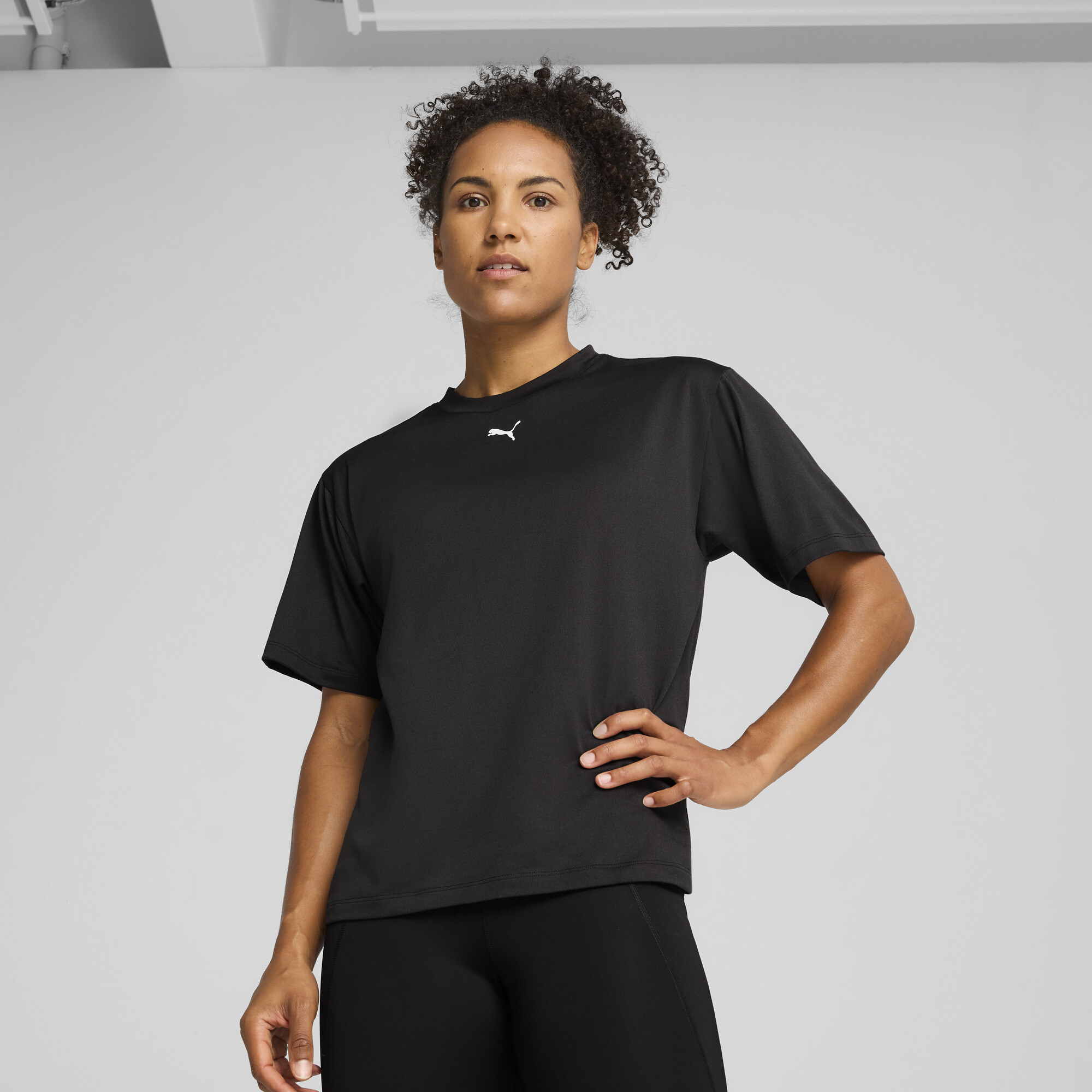 Camiseta Train All Day Essentials holgada para mujer
