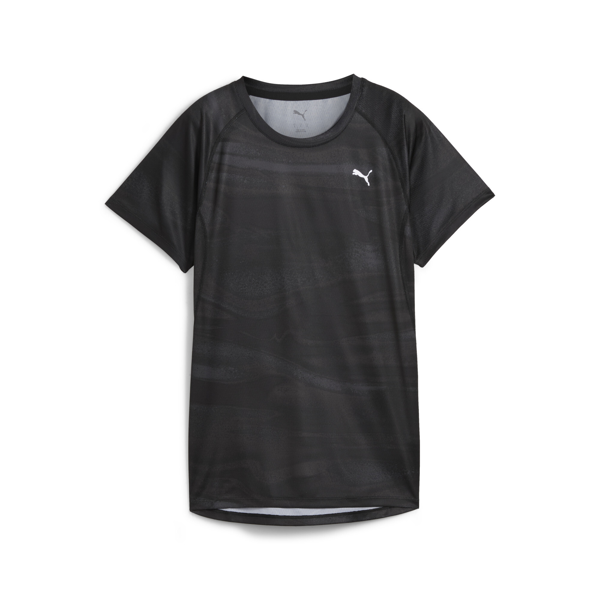 商品情報 止まることなく、スタイルとパフォーマンスを求め続けるTシャツ。Dream Rushのグラフィックと独自の吸水速乾機能dryCELLテクノロジーで、どんな動きにもフレッシュに対応します。活気に
