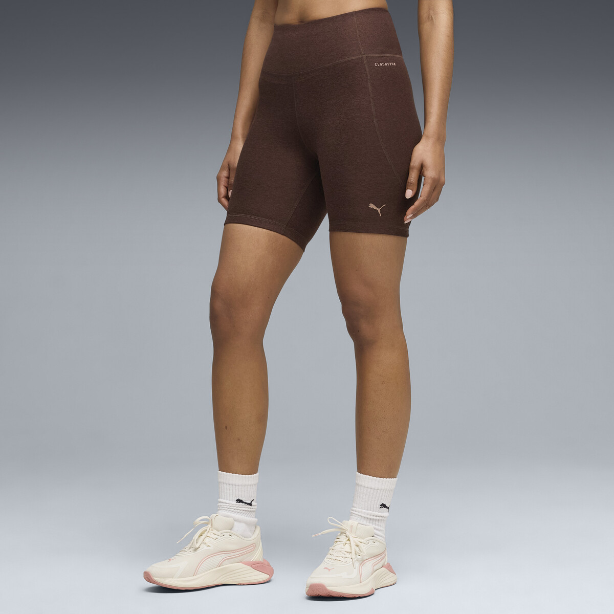 CLOUDSPUN 6-inch Short Tights Women in Chocolate Brown by PUMA, XL