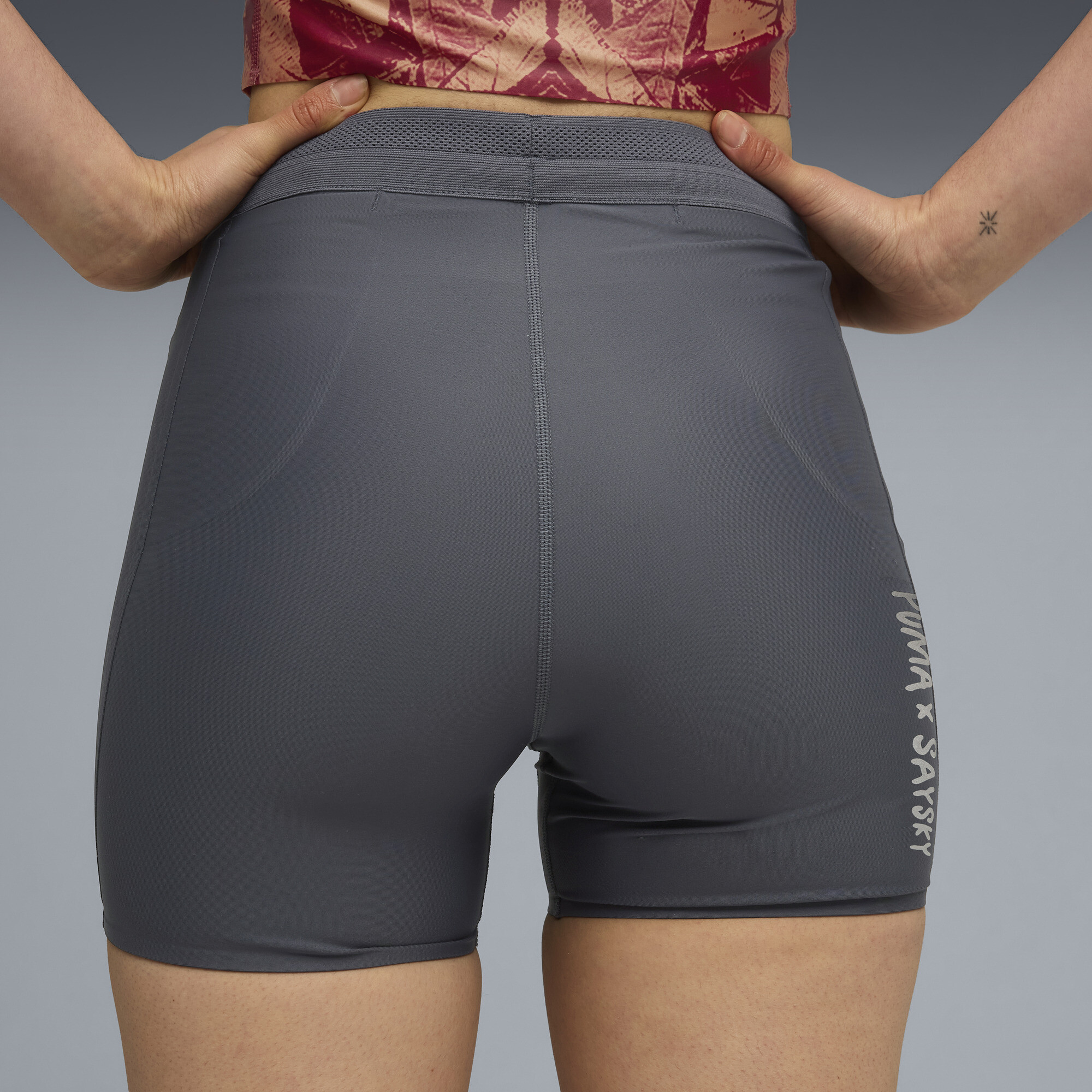 PUMA x SAYSKY korte legging voor Dames, Grijs, Maat M thumbnail 2