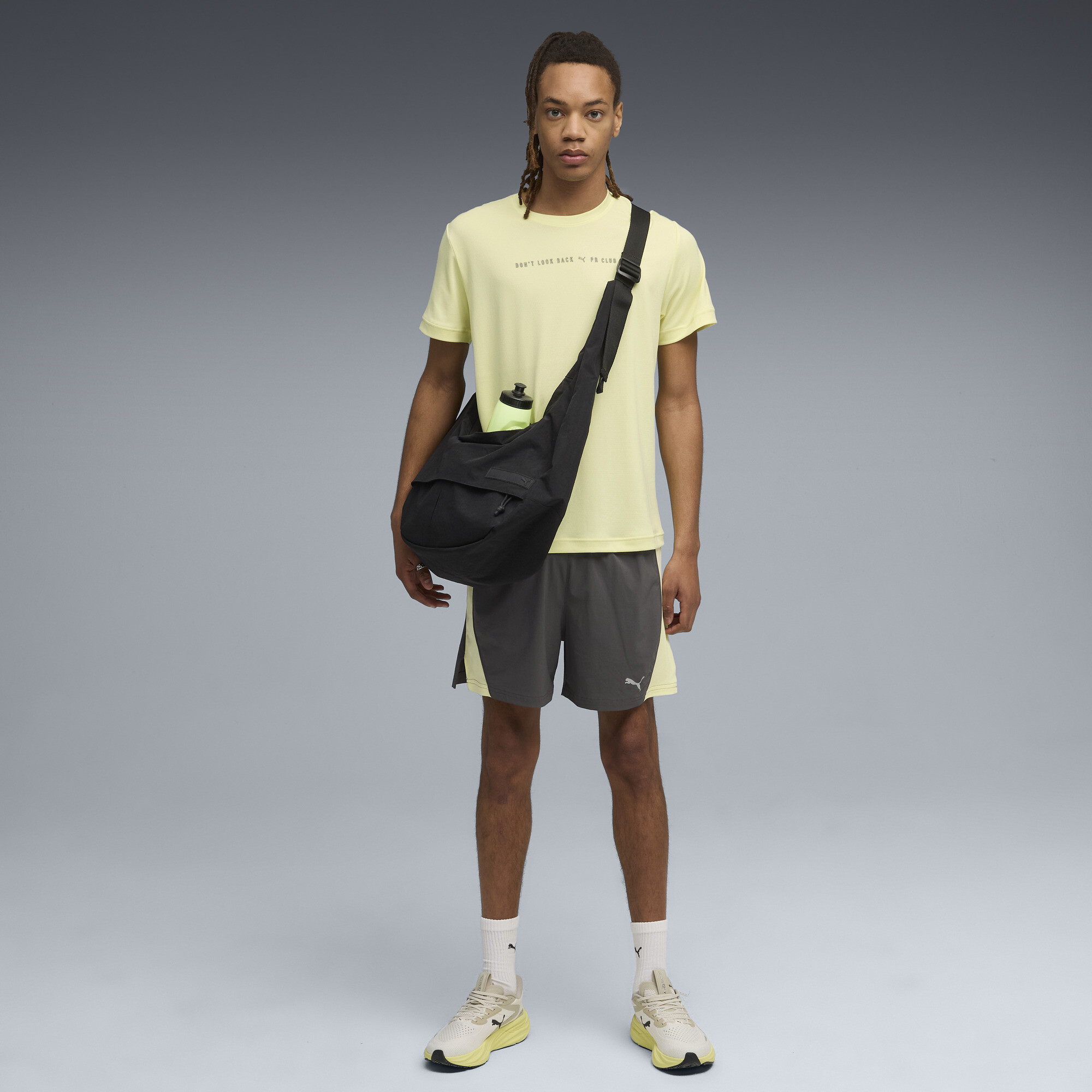 PUMA RUN CLUB Graphic T-shirt voor Heren, Goud, Maat XXL thumbnail 4