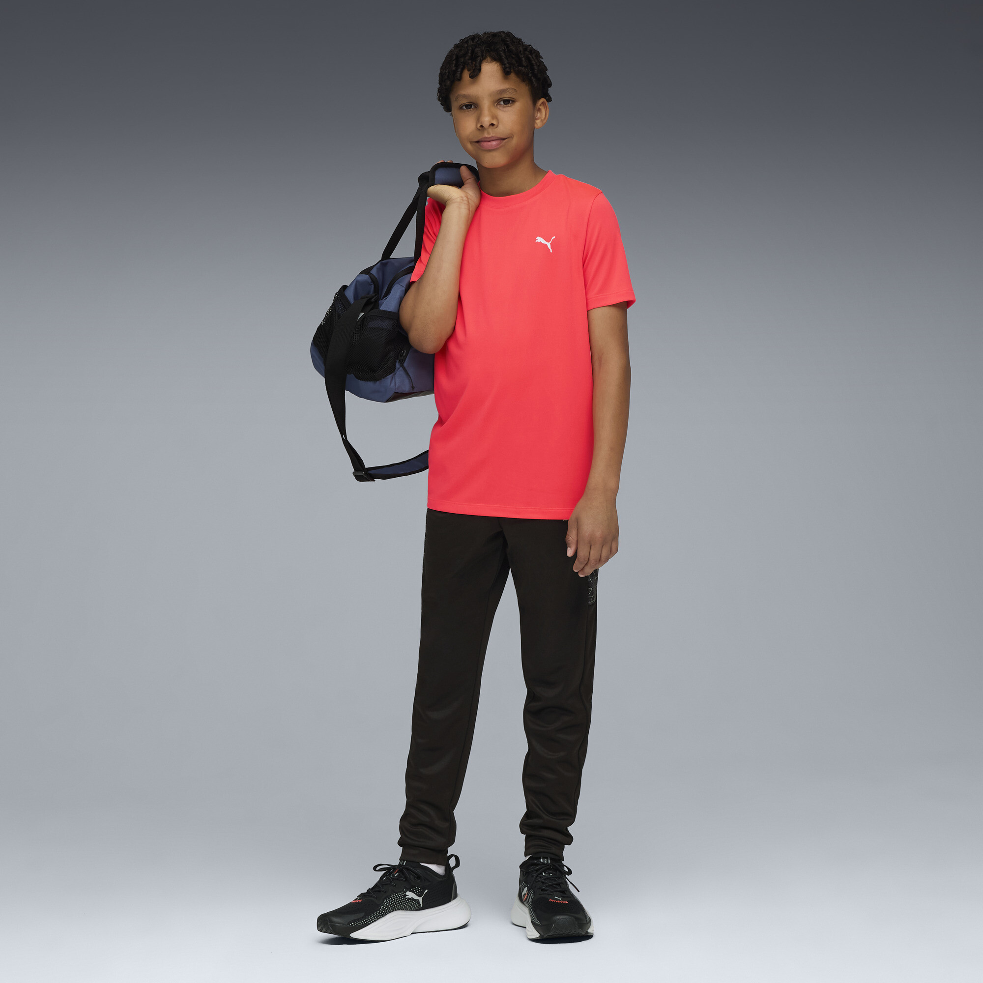 PUMA TRAIN ALL DAY Essentials polyblend-broek voor Heren, Zwart, Maat 11-12Y thumbnail 2