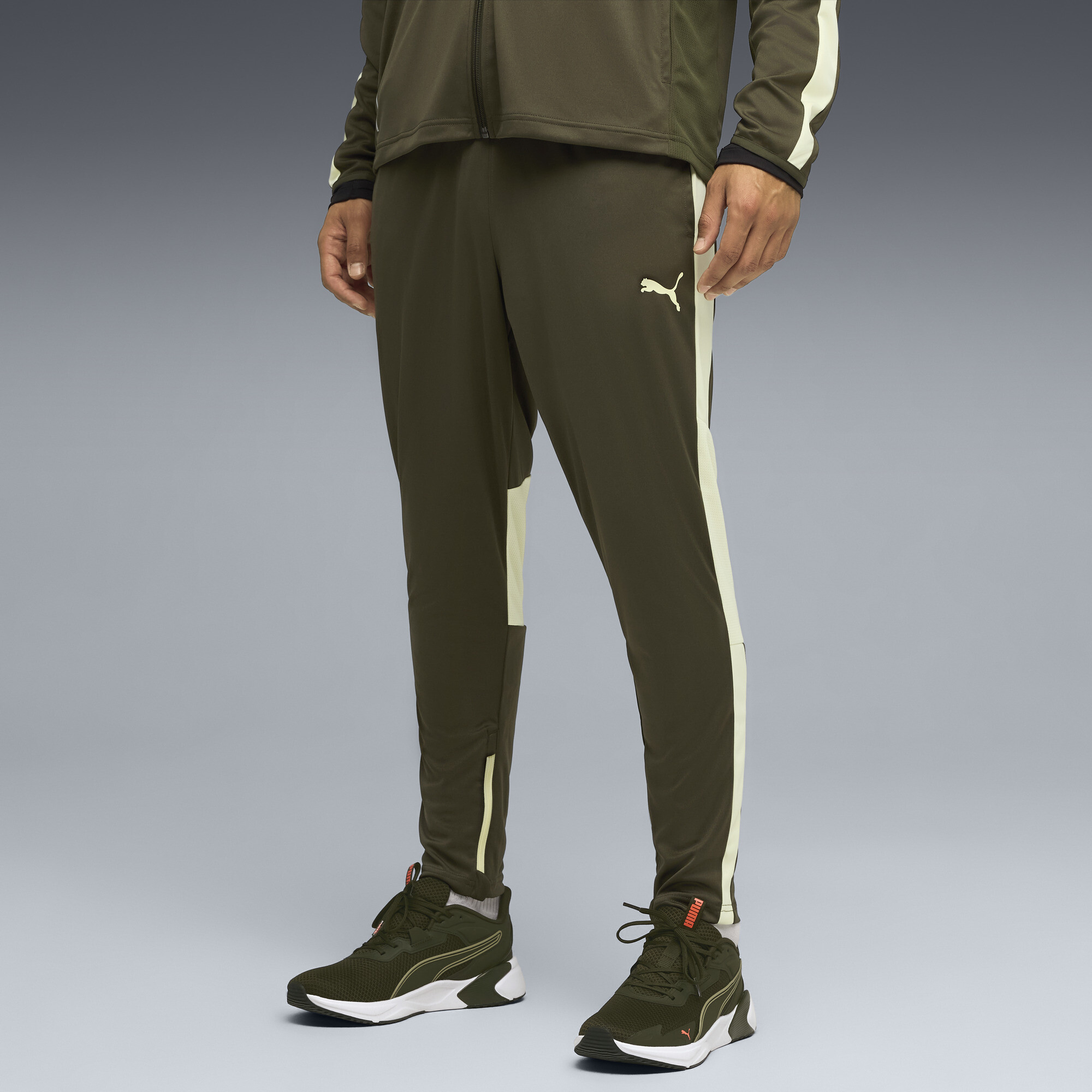 PUMA Training Favorites Men's Pants in Green, Size S
