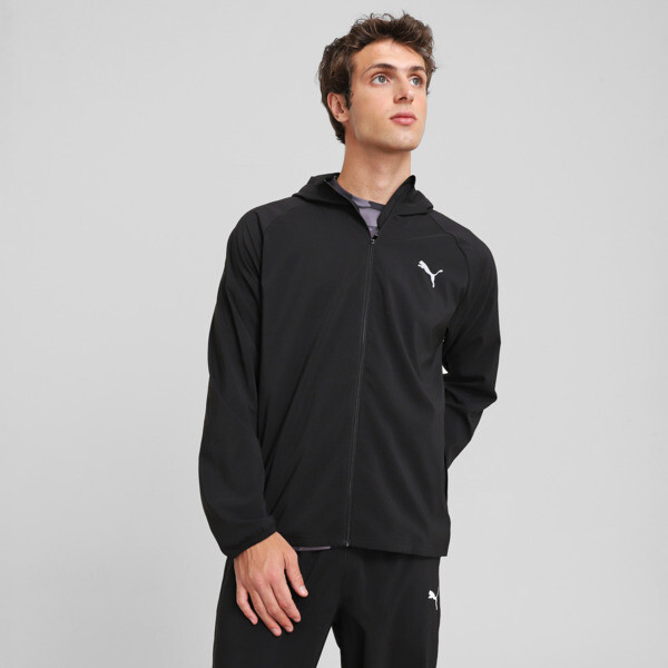 Campera PUMA Run Favorite Woven para Hombre En Negro