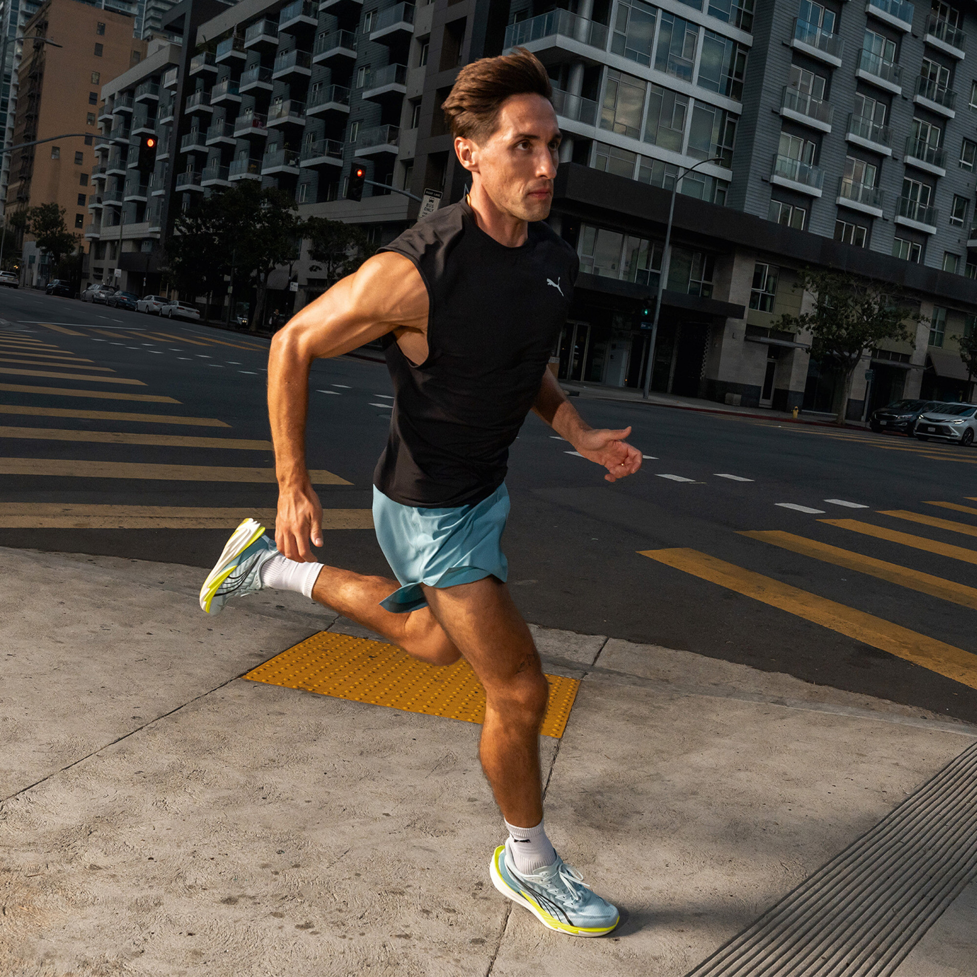 PUMA Dreamrun dryCELL hardloopshort voor Heren, Blauw, Maat L thumbnail 4