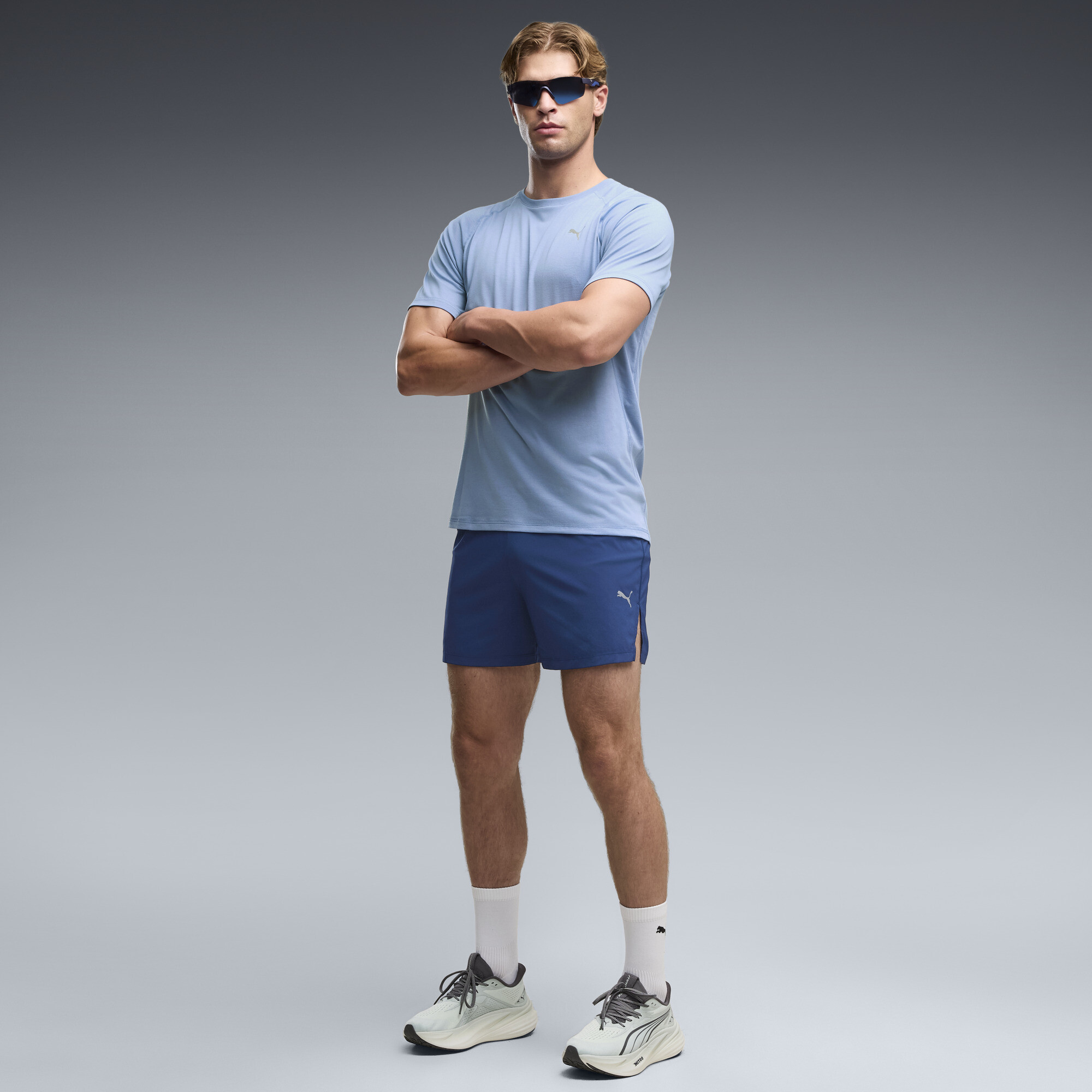 PUMA Dreamrun dryCELL Men's 5" Moisture Wicking Running Shorts in Blue, Size M