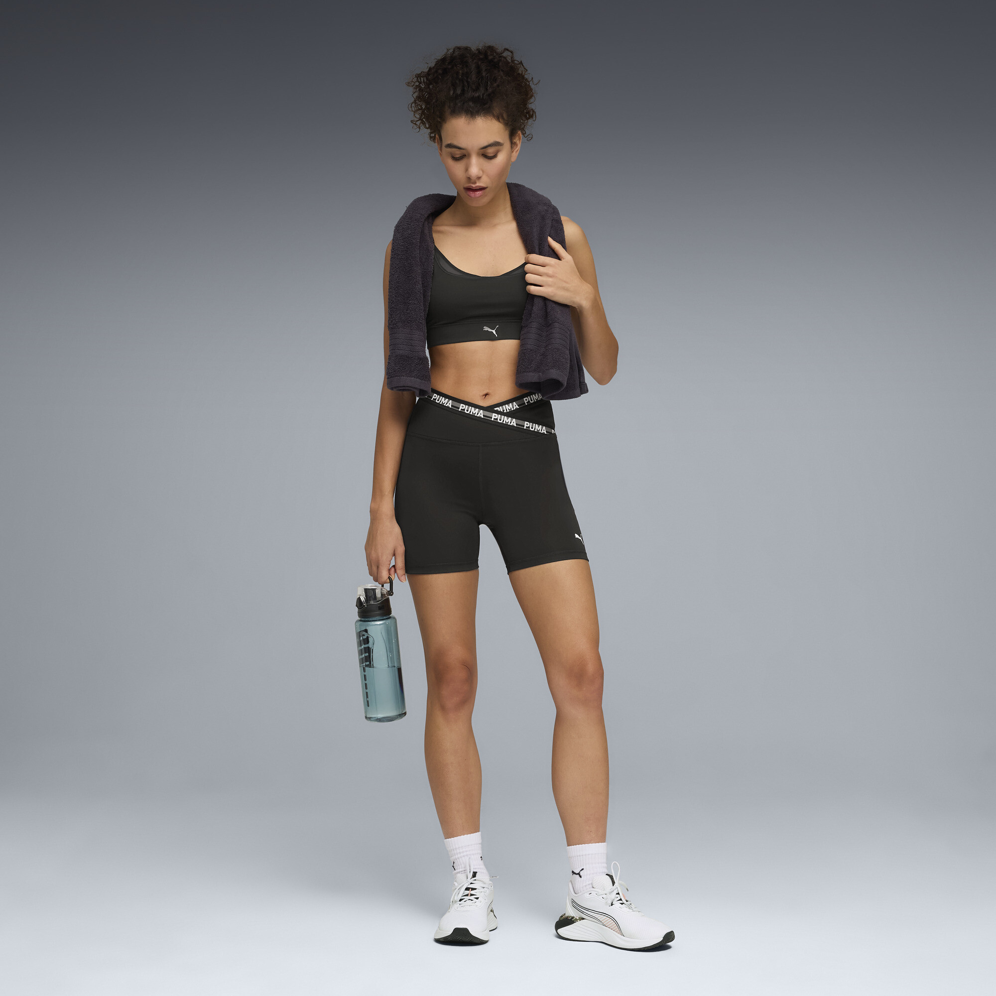 PUMA STRONG trainingsshort voor Dames, Zwart, Maat XS thumbnail 2