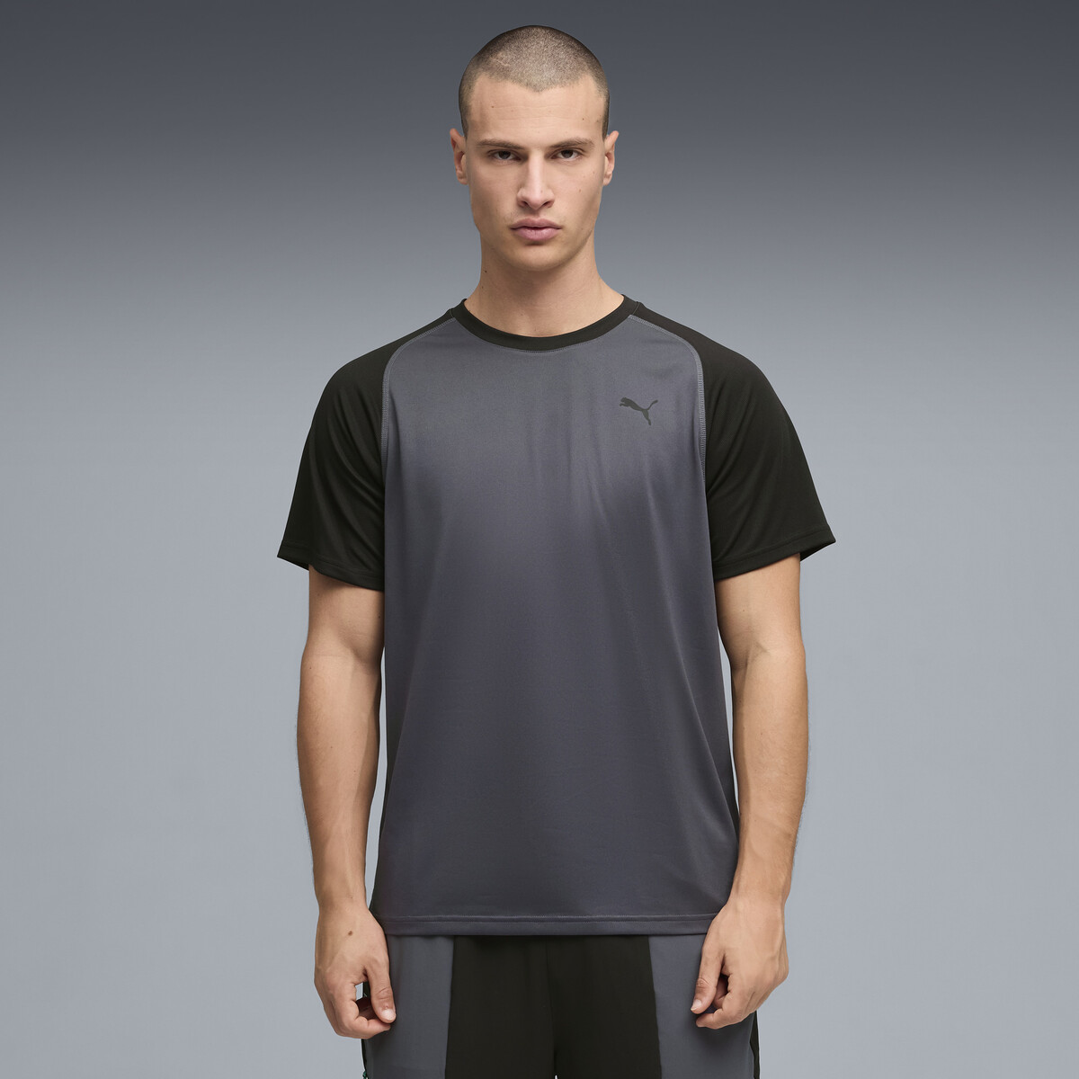 PWRTRAIN Training T-Shirt Men in Galactic Gray by PUMA, Large