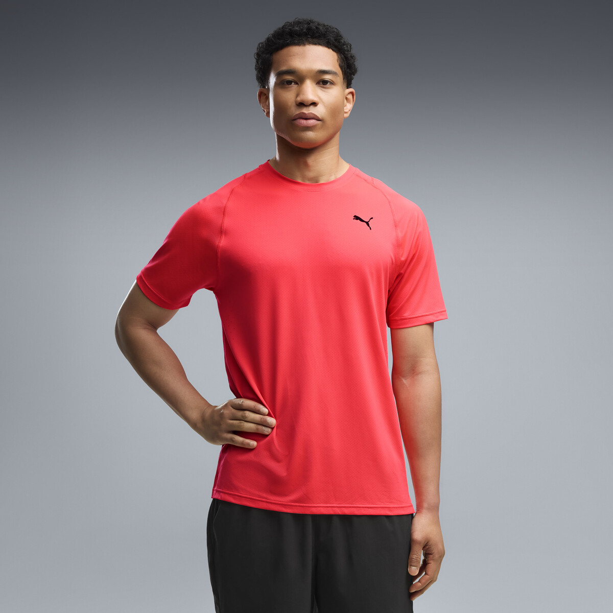 PWRMODE Training T-Shirt Men in Ultra Red by PUMA, XL