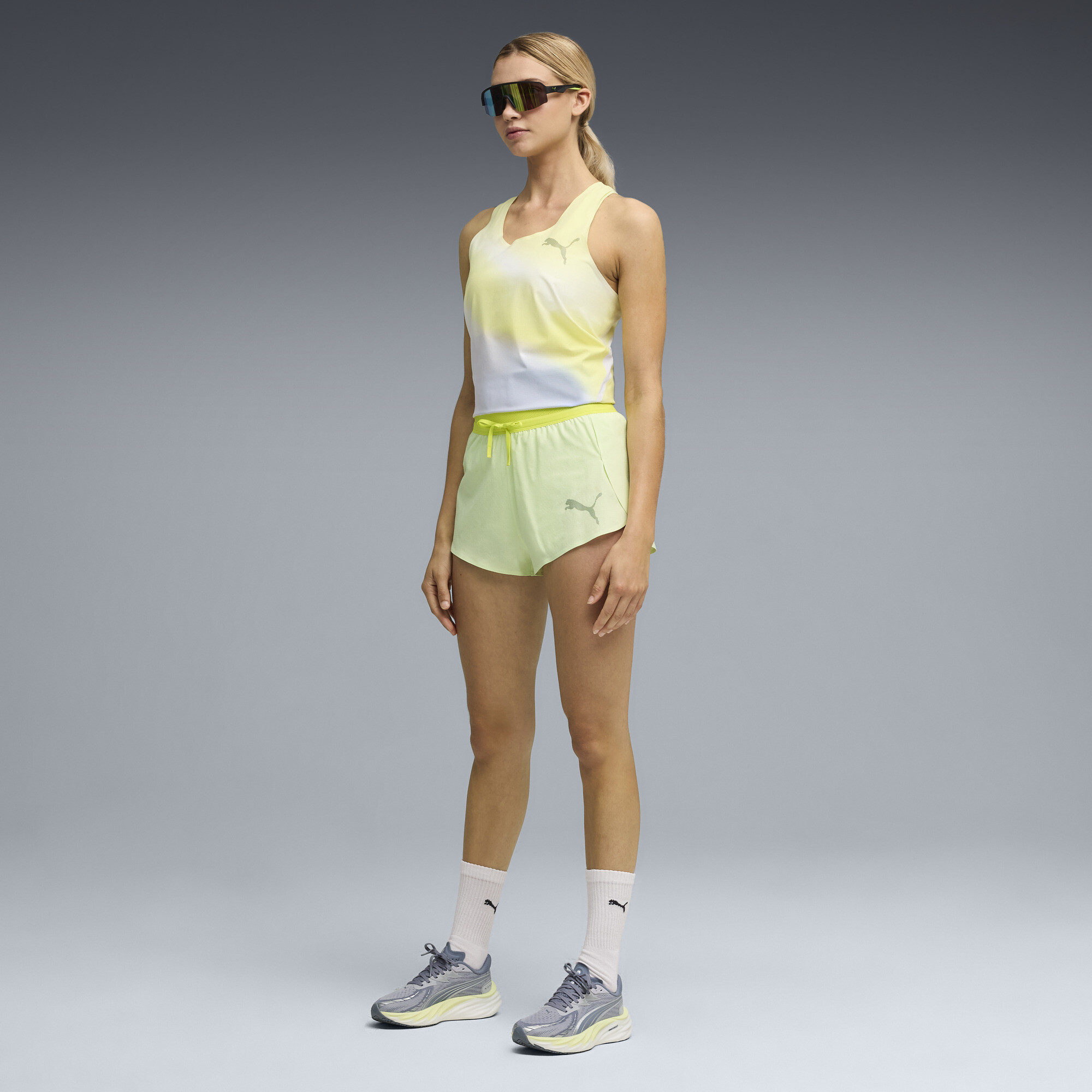 PUMA Lightspeed ULTRAWEAVE Graphic hardloopsinglet voor Dames, Zilver, Maat XS thumbnail 7