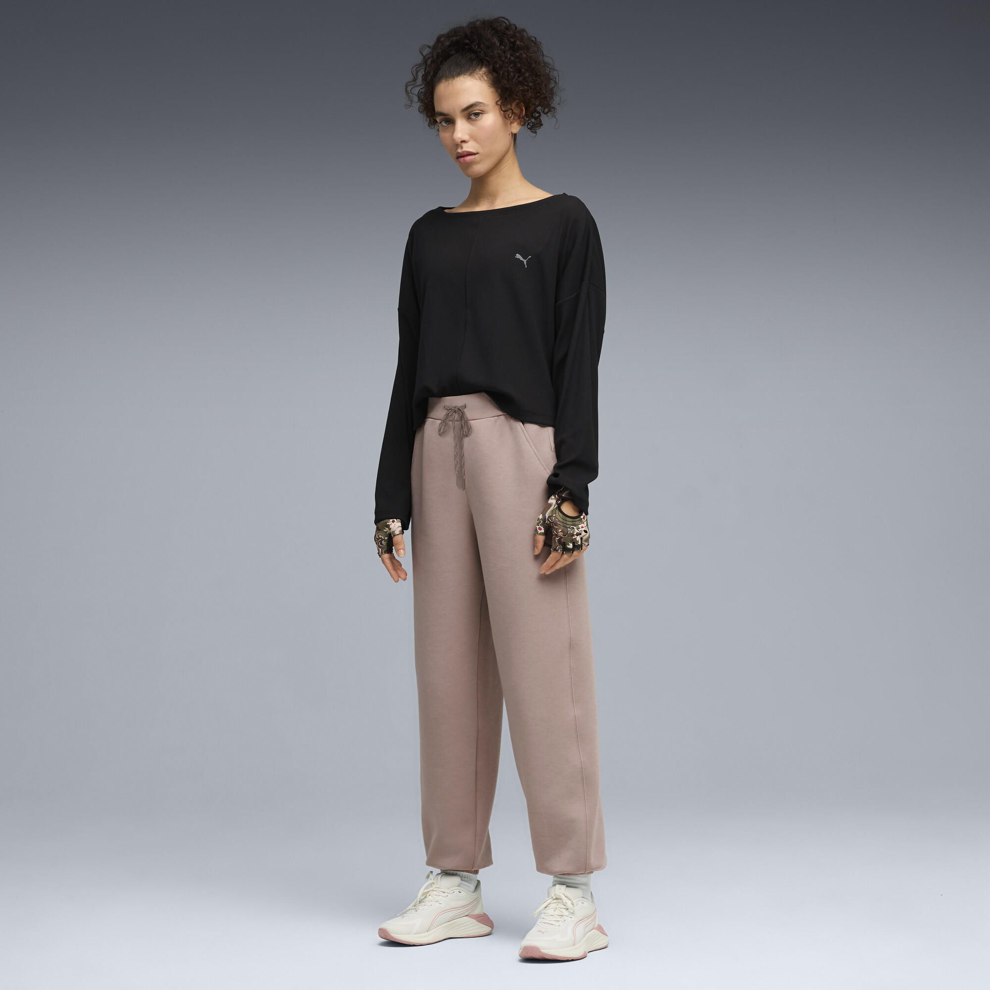 PUMA CLOUDSPUN Rib Slouch Boxy T-shirt voor Dames, Zwart, Maat XS thumbnail 4