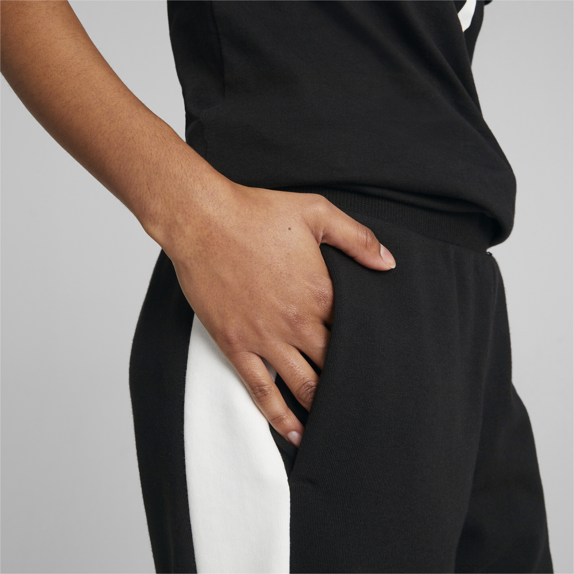 Women's Puma Iconic T7's Track Pants, Black, Size XL, Clothing
