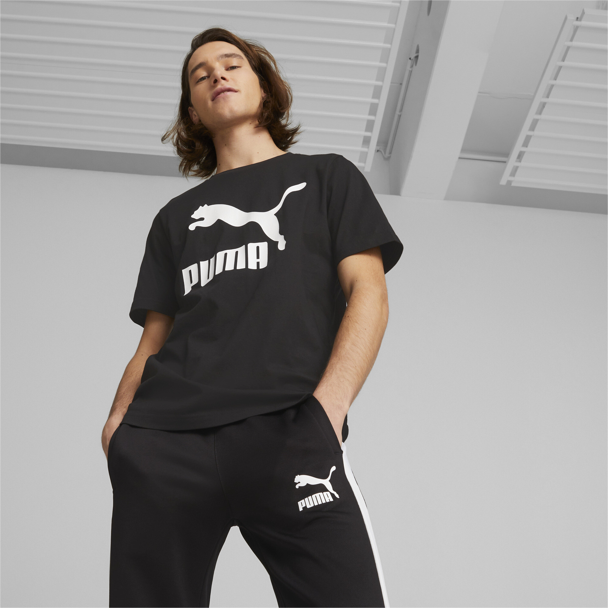 Men's Puma Classics's Logo T-Shirt, Black, Size XL, Clothing