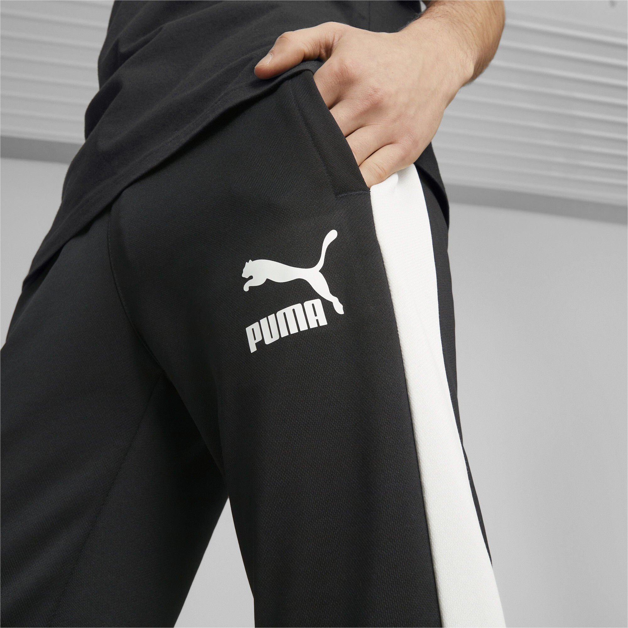 Men's PUMA Iconic T7 Track Pants In Black, Size XS