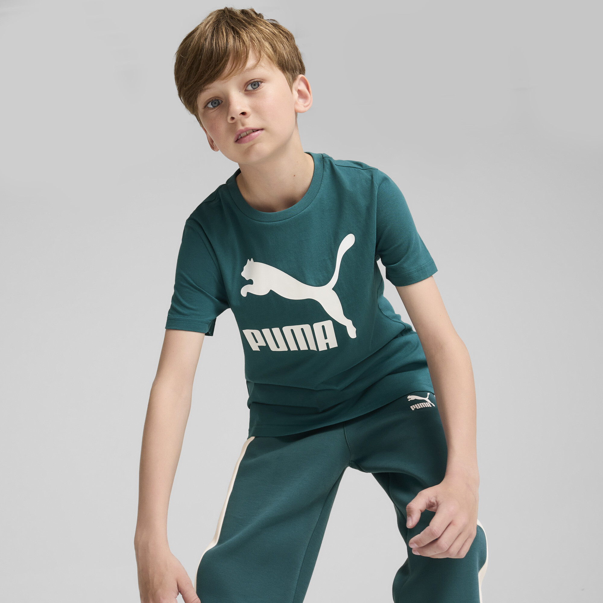 PUMA CLASSICS Big Kids T-Shirt in Green Size S 11$