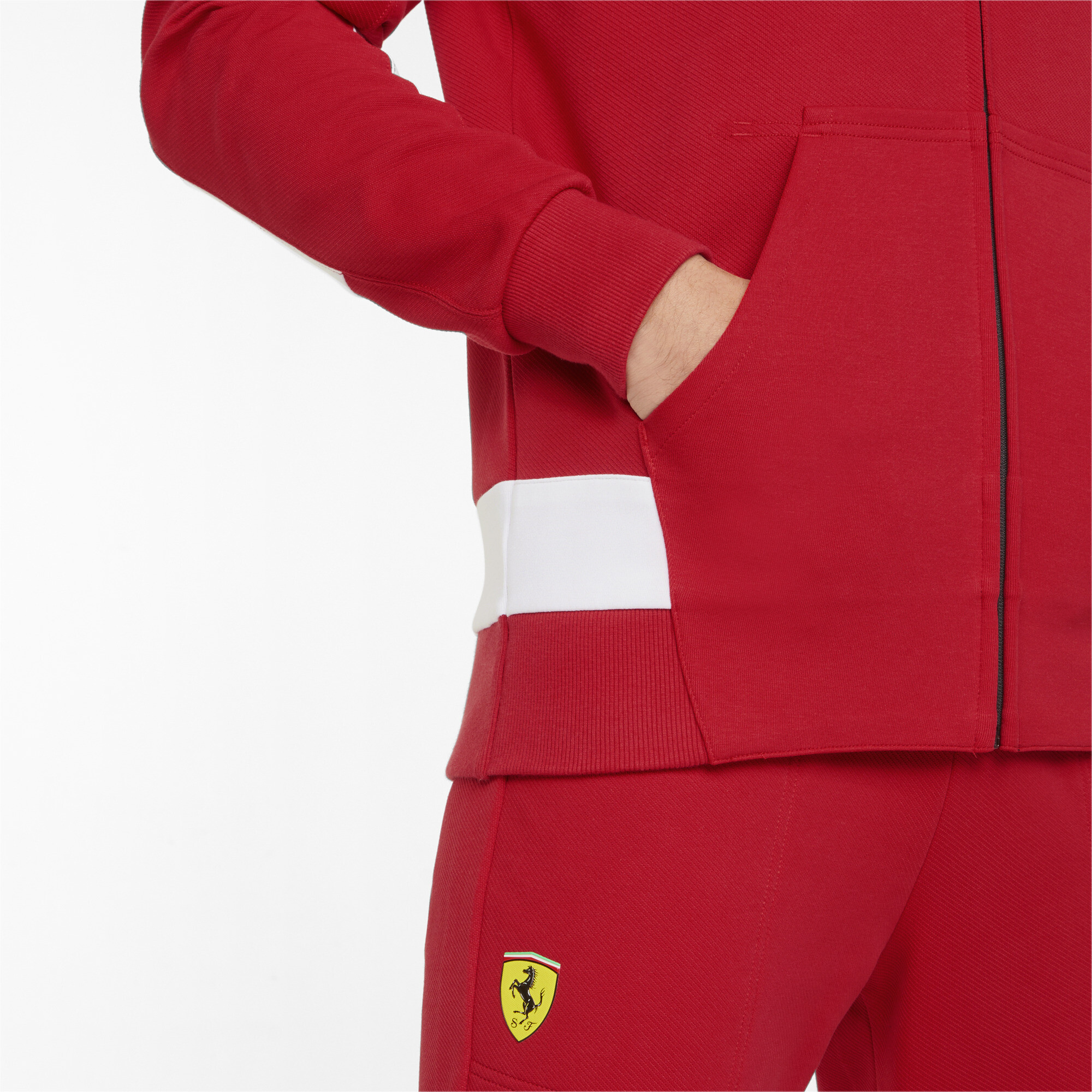  PUMA Hombres Scuderia Ferrari Team Softshell Chaqueta Atlética  Ropa de abrigo Casual - Rojo : Ropa, Zapatos y Joyería