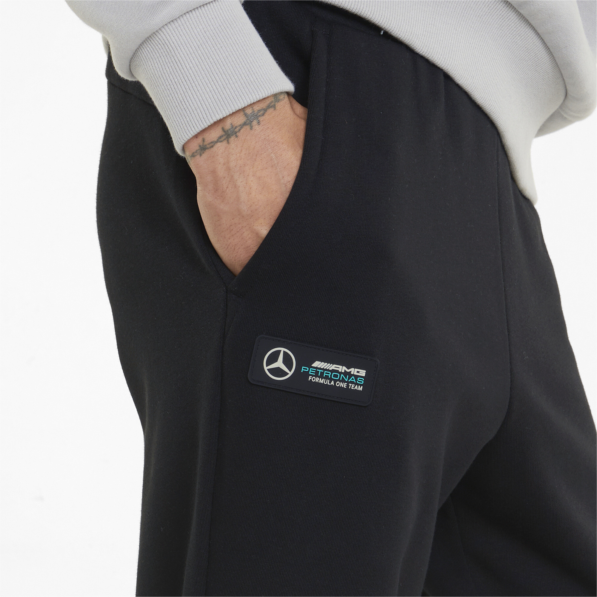 Men's PUMA Mercedes F1 Essentials Sweatpants In Black, Size XS