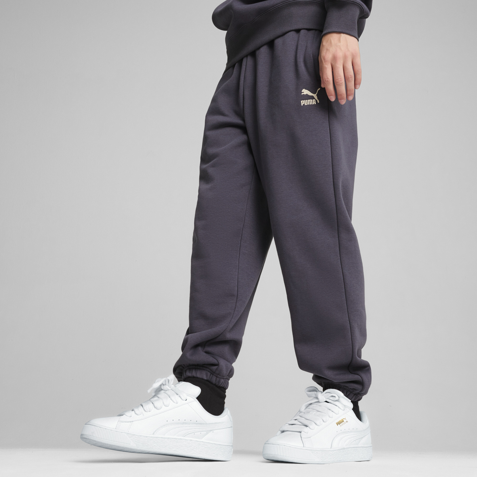 Men's Puma Classics Sweatpants, Gray, Size S, Men