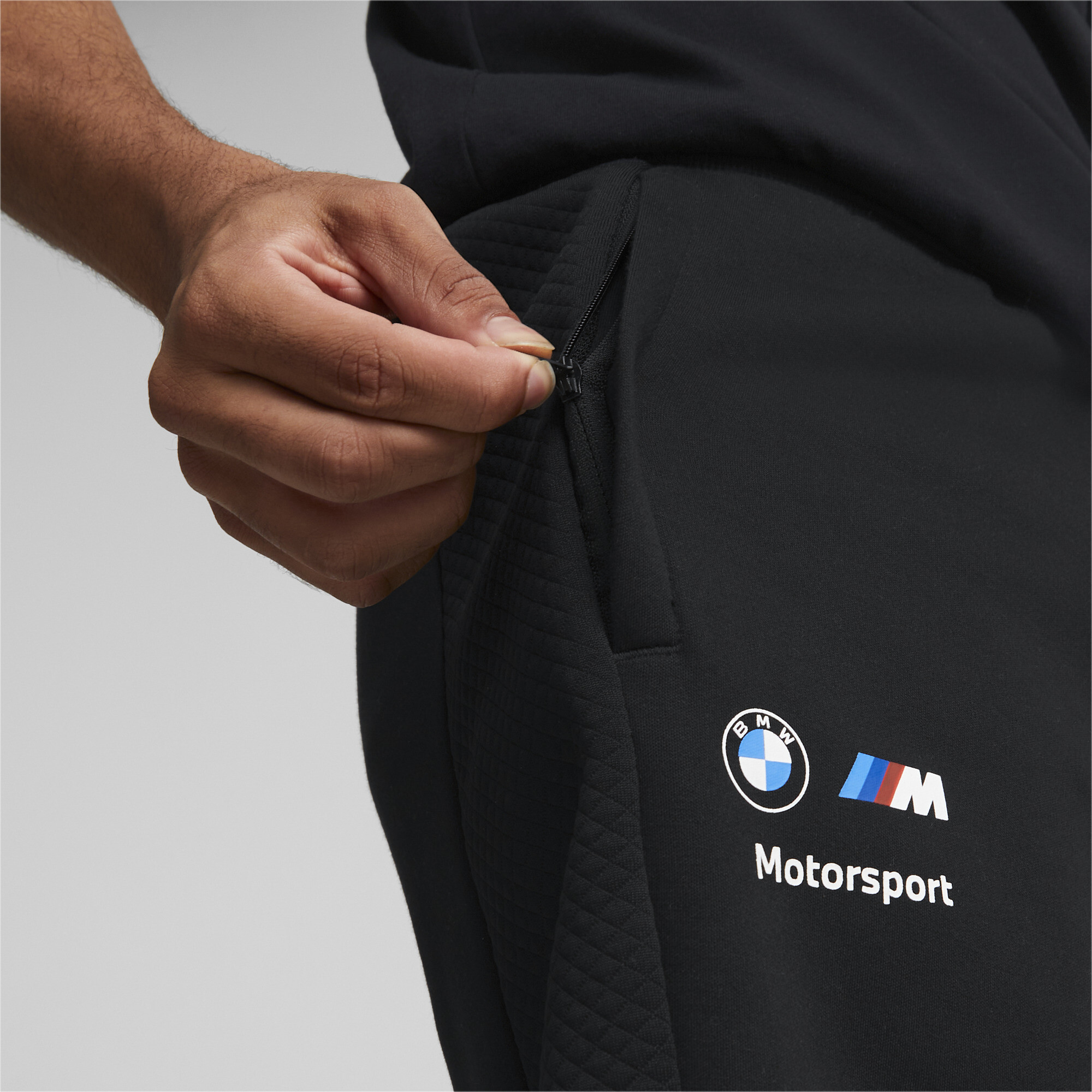 Men's PUMA BMW M Motorsport Sweat Shorts Men In Black, Size 2XL