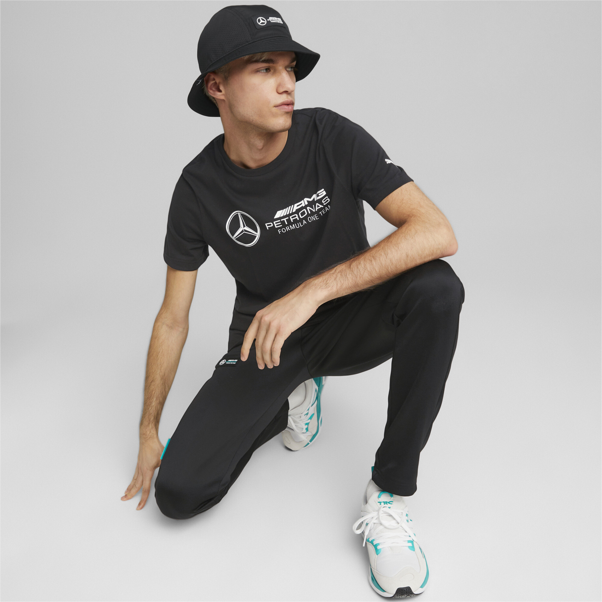 Men's PUMA Mercedes-AMG Petronas Motorsport F1 Essentials Logo T-Shirt Men In Black, Size Large