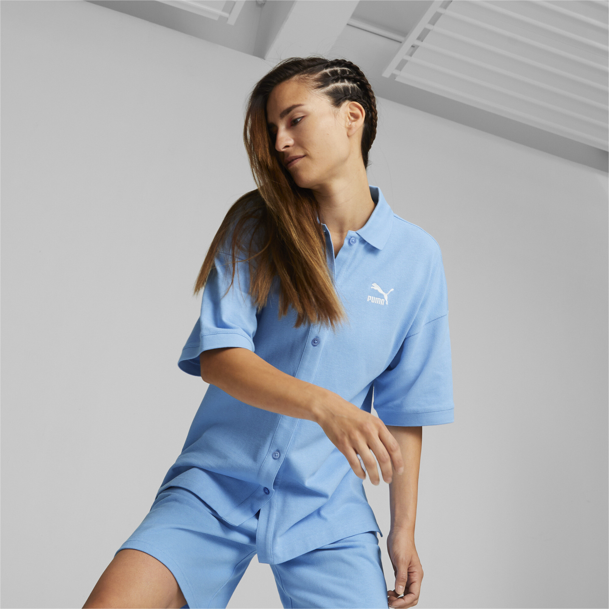Women's PUMA Classics Shirt Women In 80 - Blue, Size XS