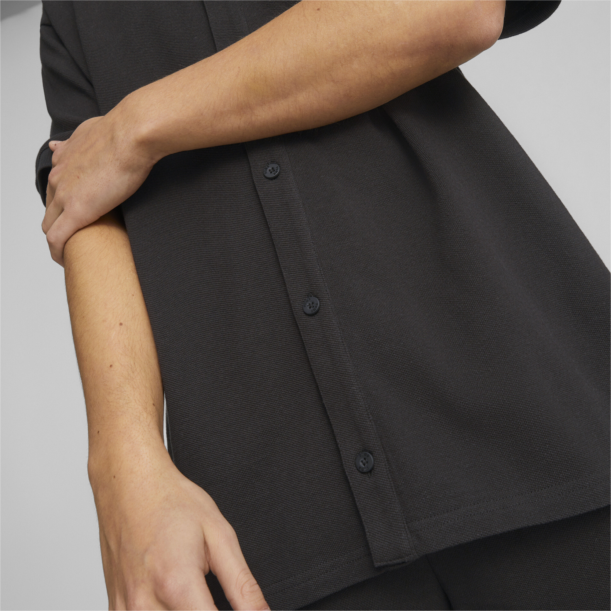 Men's PUMA Classics Pique Shirt Men In Black, Size XS