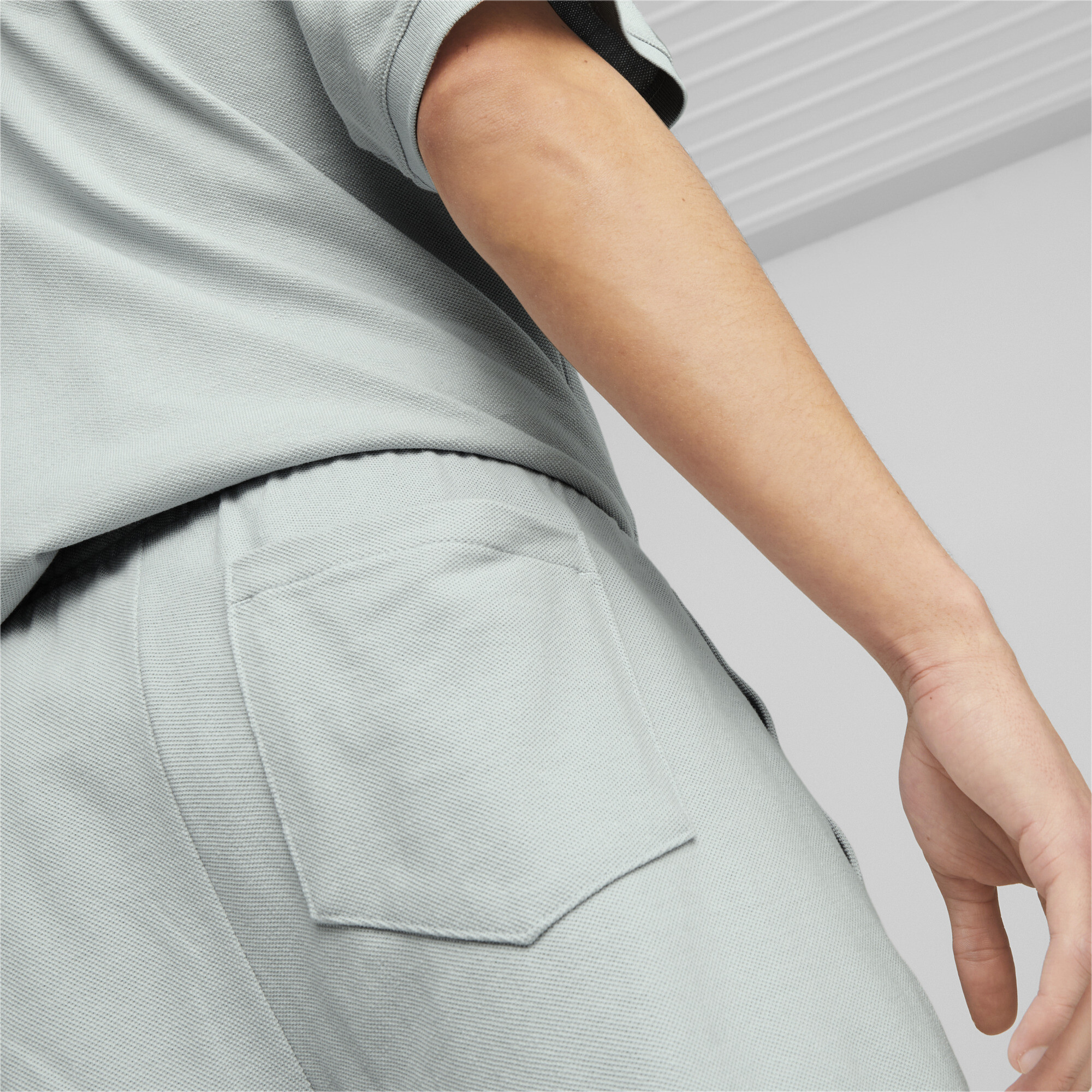 Men's PUMA Classics Pique 8 Shorts Men In Gray, Size Large
