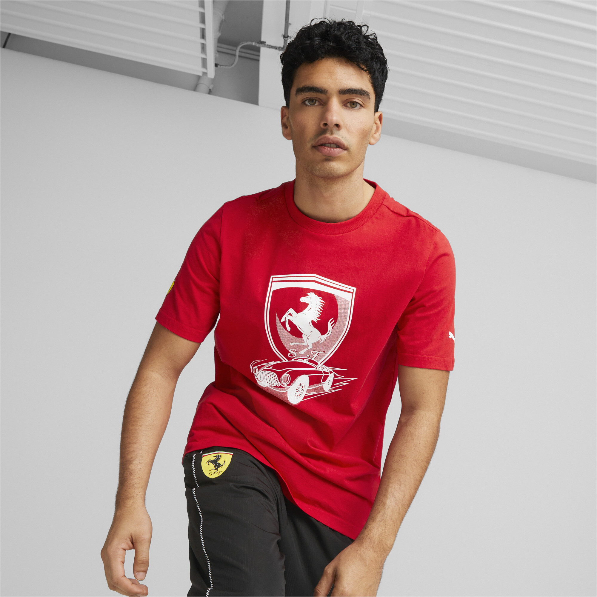 تيشيرت للرجال Scuderia Ferrari Race Big Shield Tonal أحمر