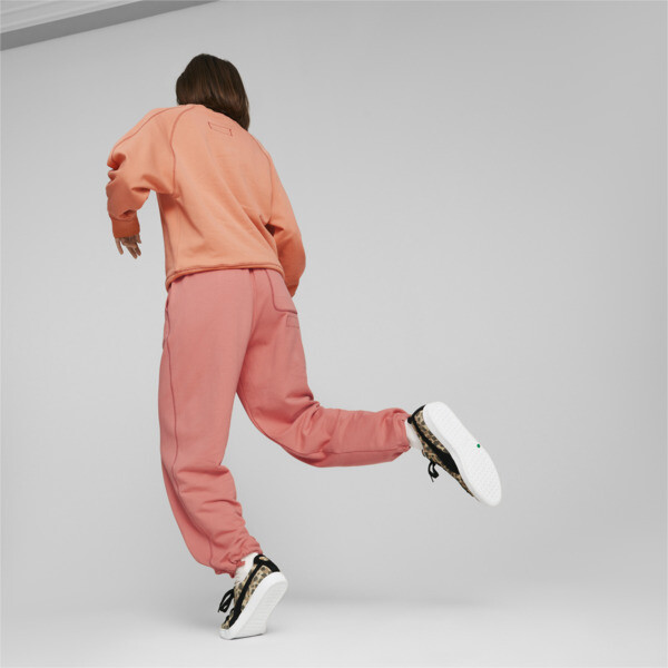 Classics RE ESCAPE Sweatpants Women pink PUMA