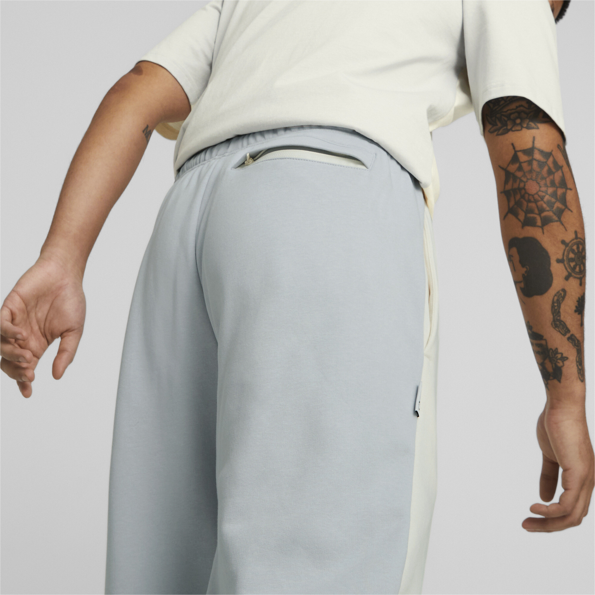 Men's PUMA X FINAL FANTASY XIV Sweatpants In White, Size 2XL