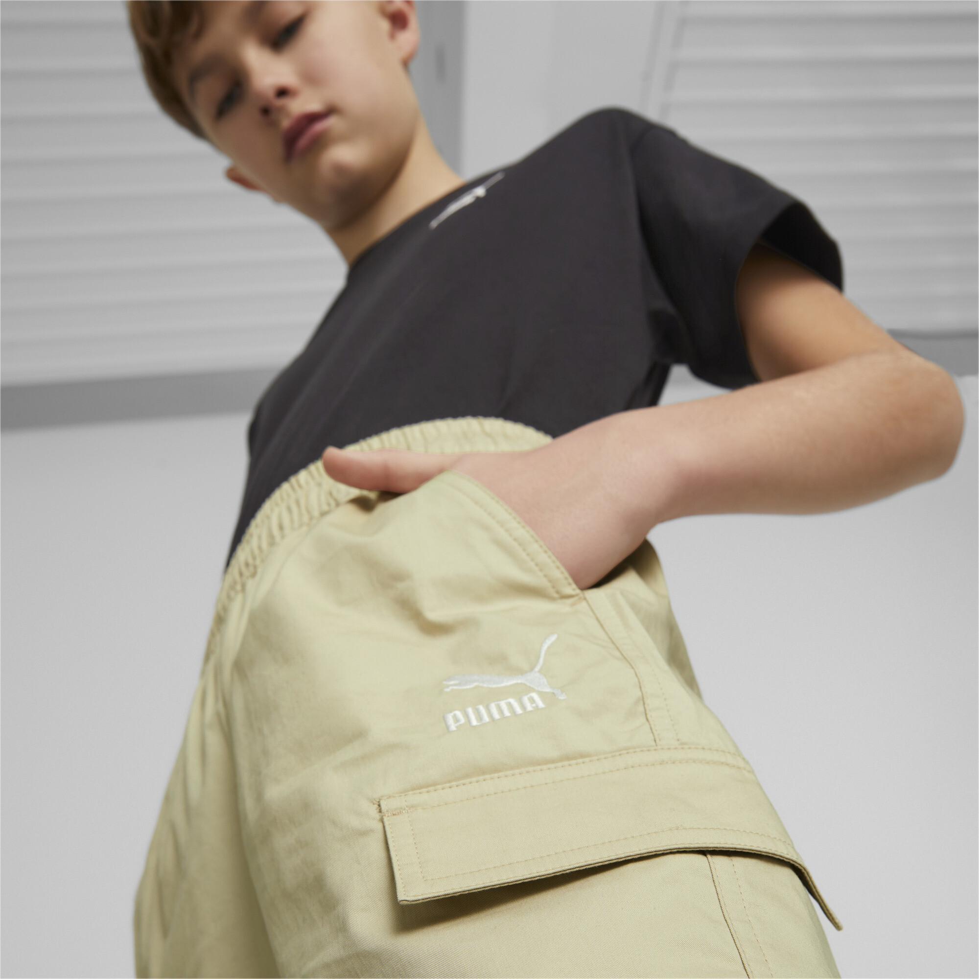 PUMA Classics Woven Sweatpants In Beige, Size 5-6 Youth