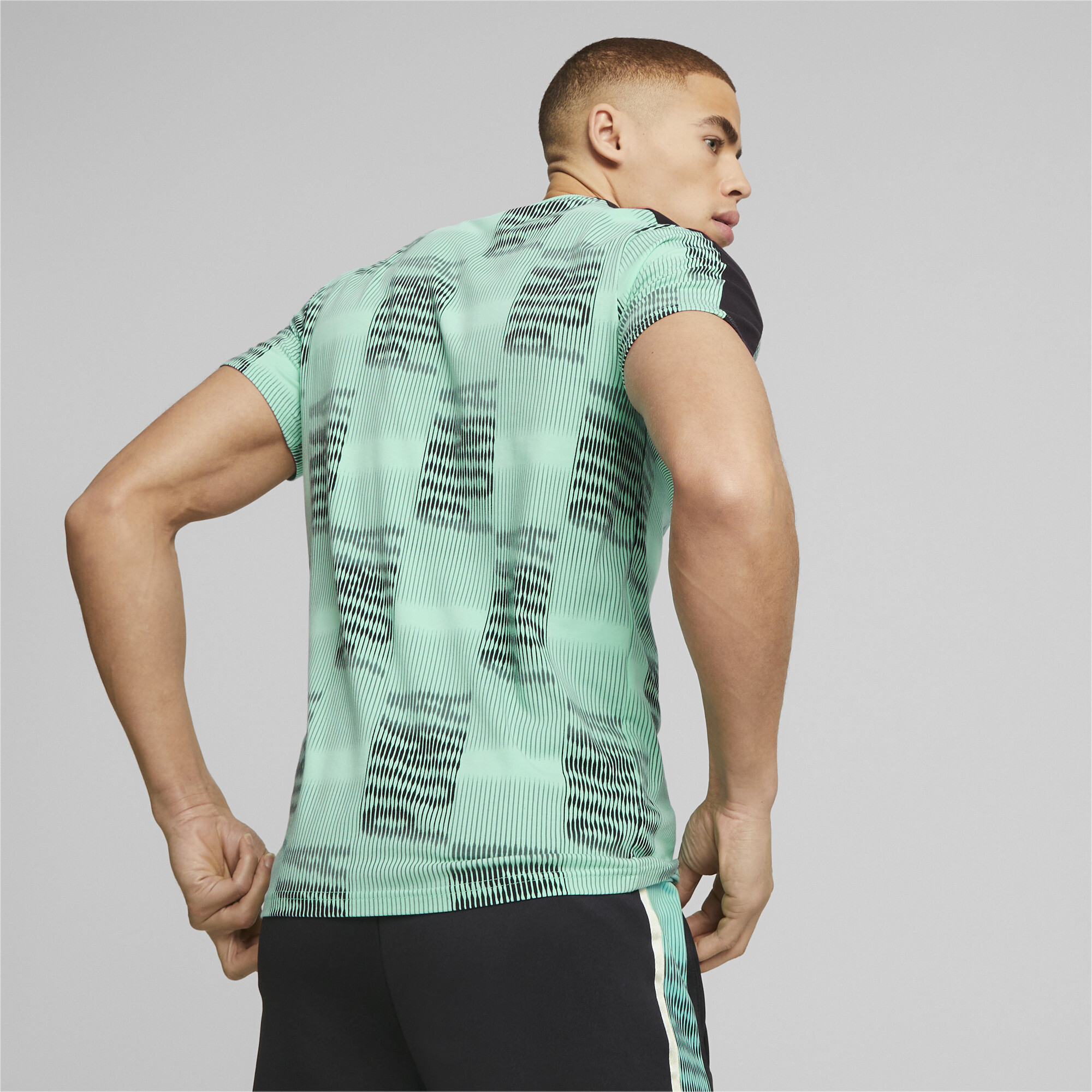 Men's PUMA T7 Sport T-Shirt Men In 40 - Green, Size Medium